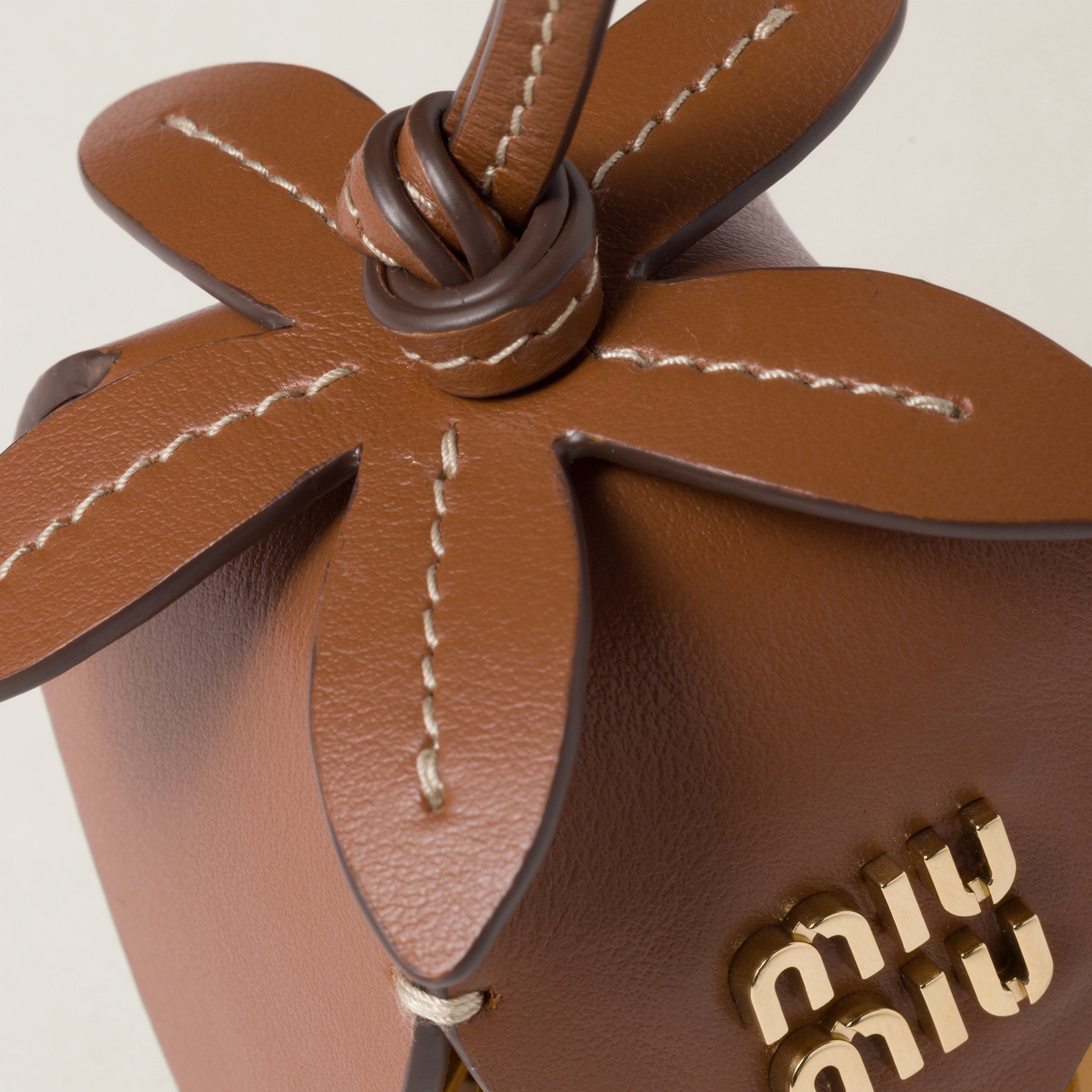 Leather trick - 4