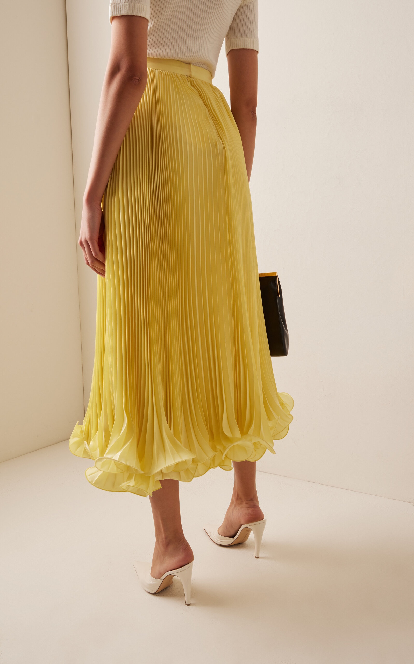 Pleated Light-Crepe Maxi Skirt yellow - 4