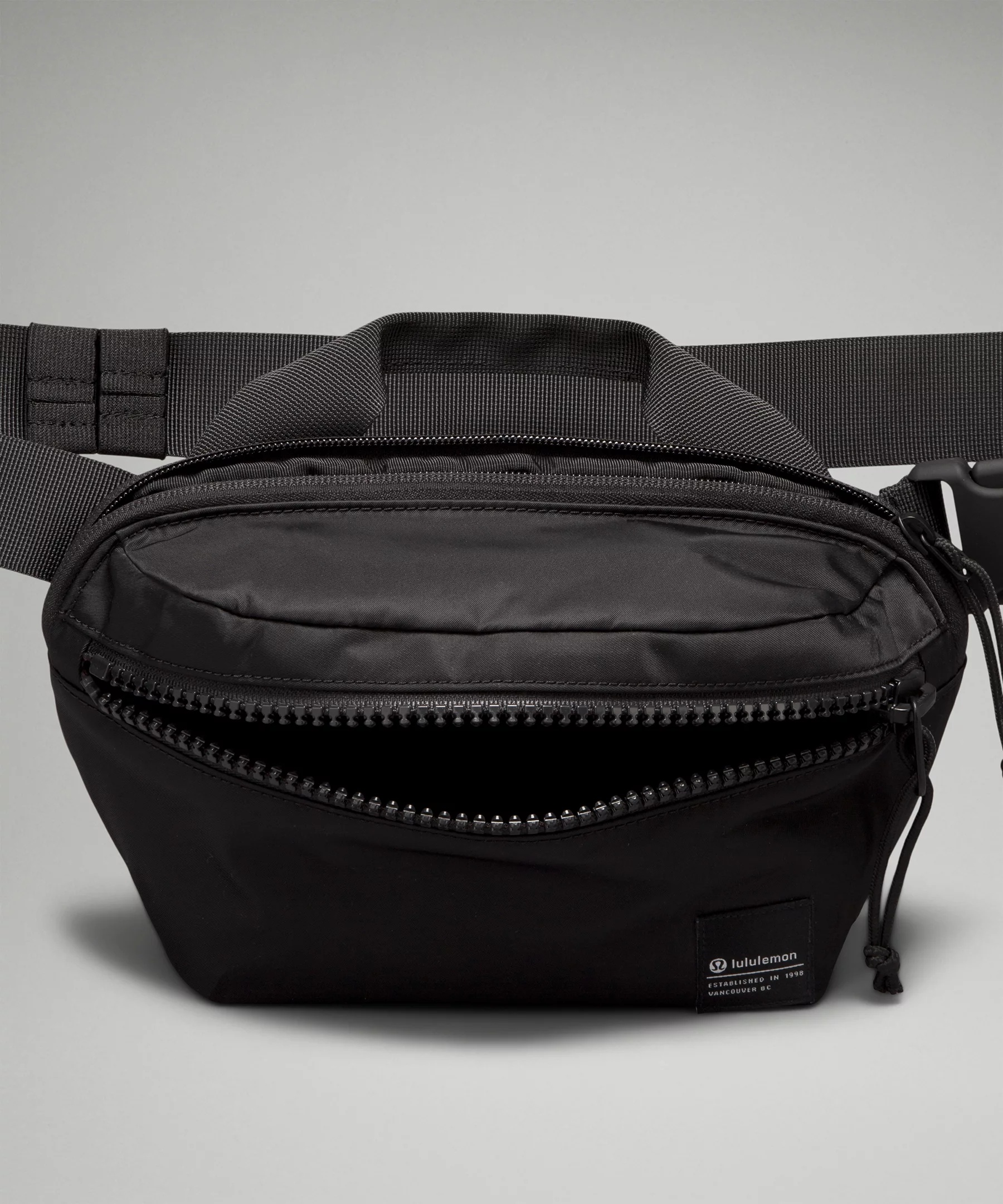 All Day Essentials Belt Bag 2.5L - 4