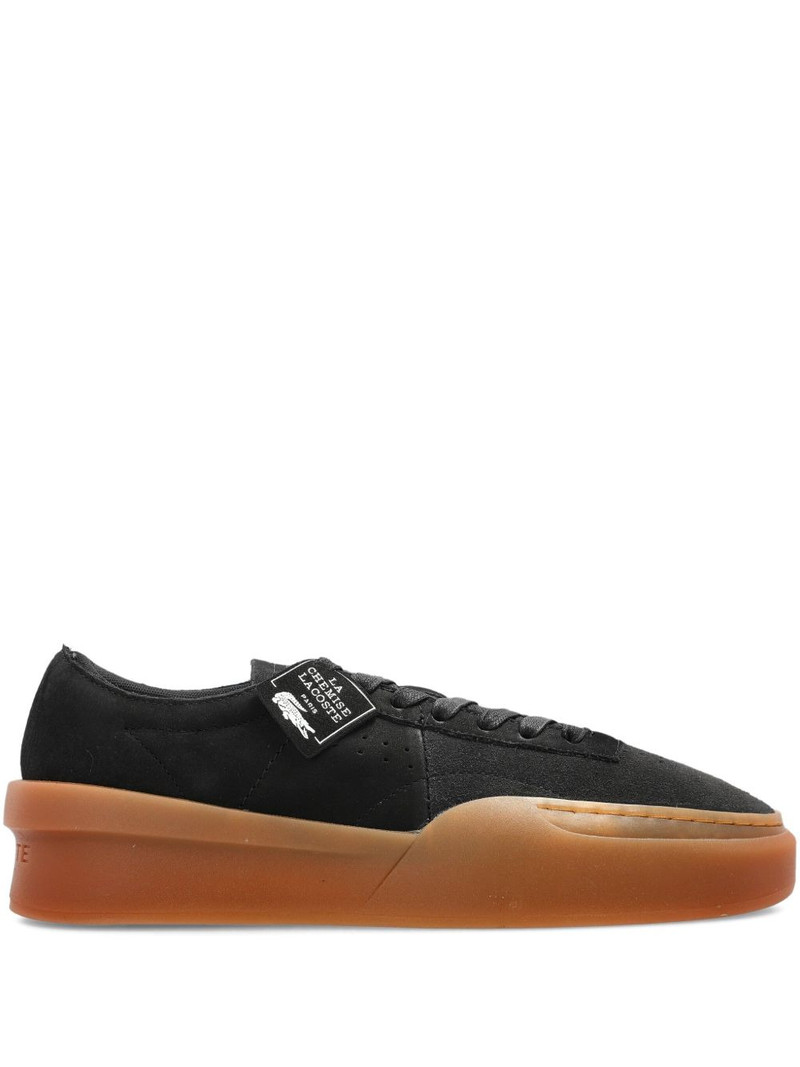 Aura Club sneakers 1