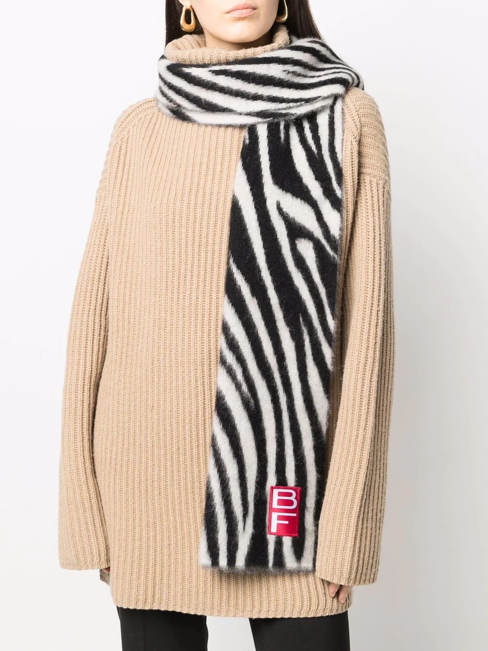 zebra-print knit scarf - 2