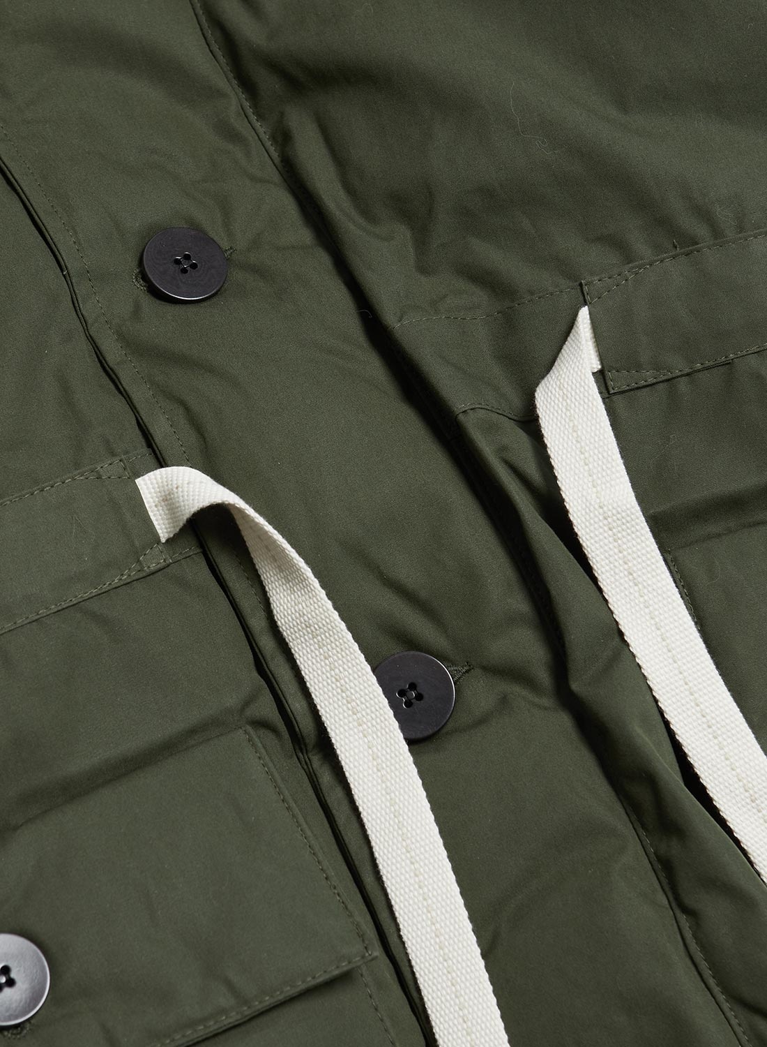 Everest Parka in Olive - 10