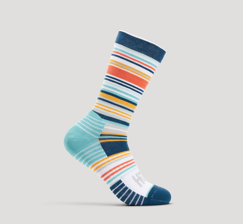 All Gender Crew Run Sock 1