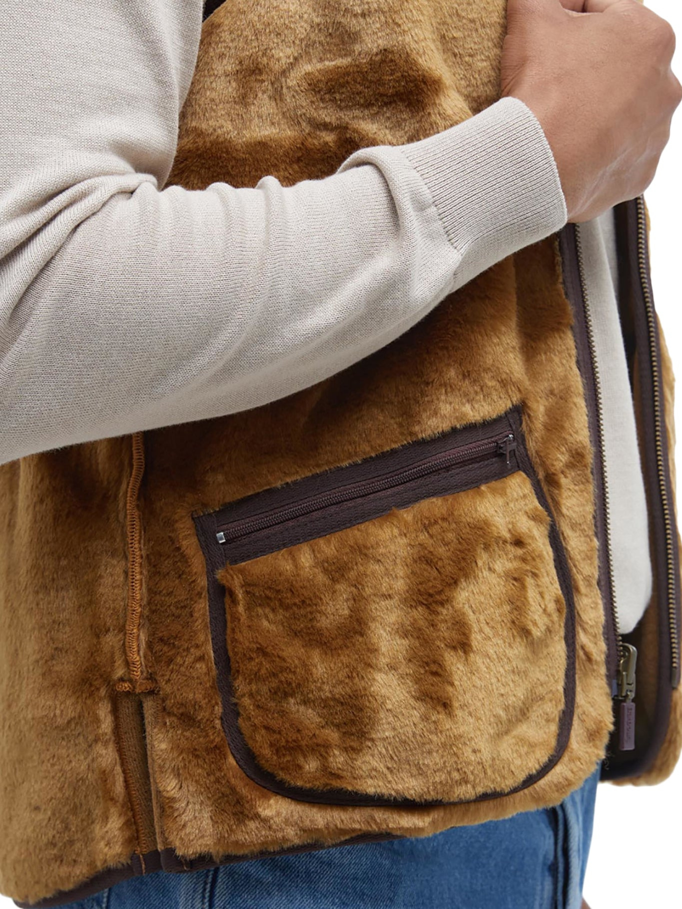 REVERSIBLE FLEECE VEST WITH ZIP - 6