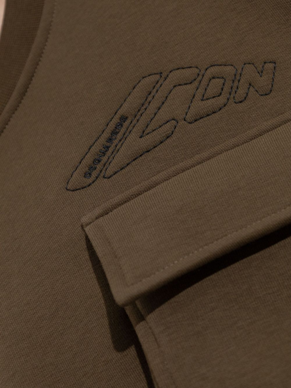 pocket-detail cropped sweatshirt - 5