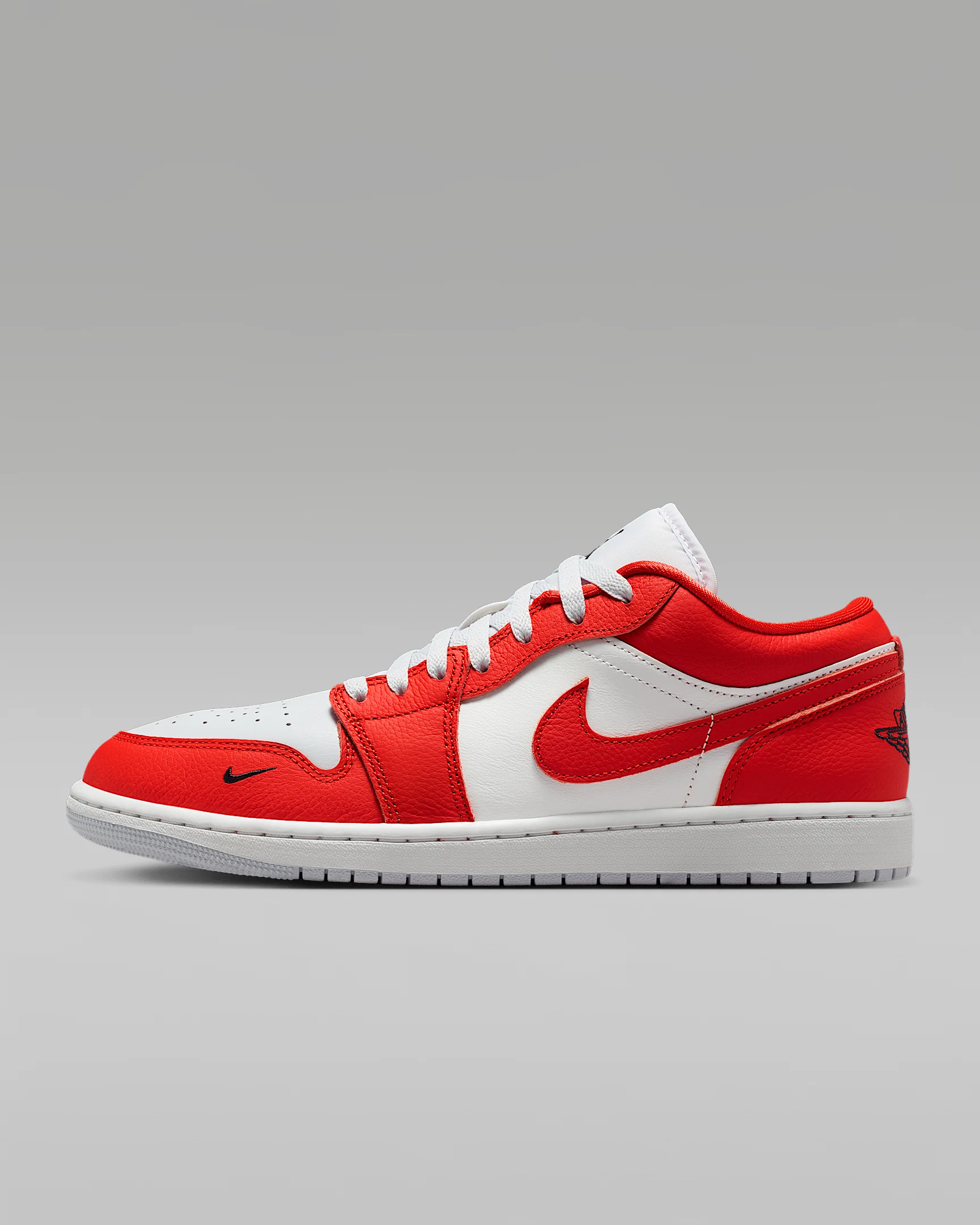 Air Jordan 1 Low SE Men's Shoes - 1
