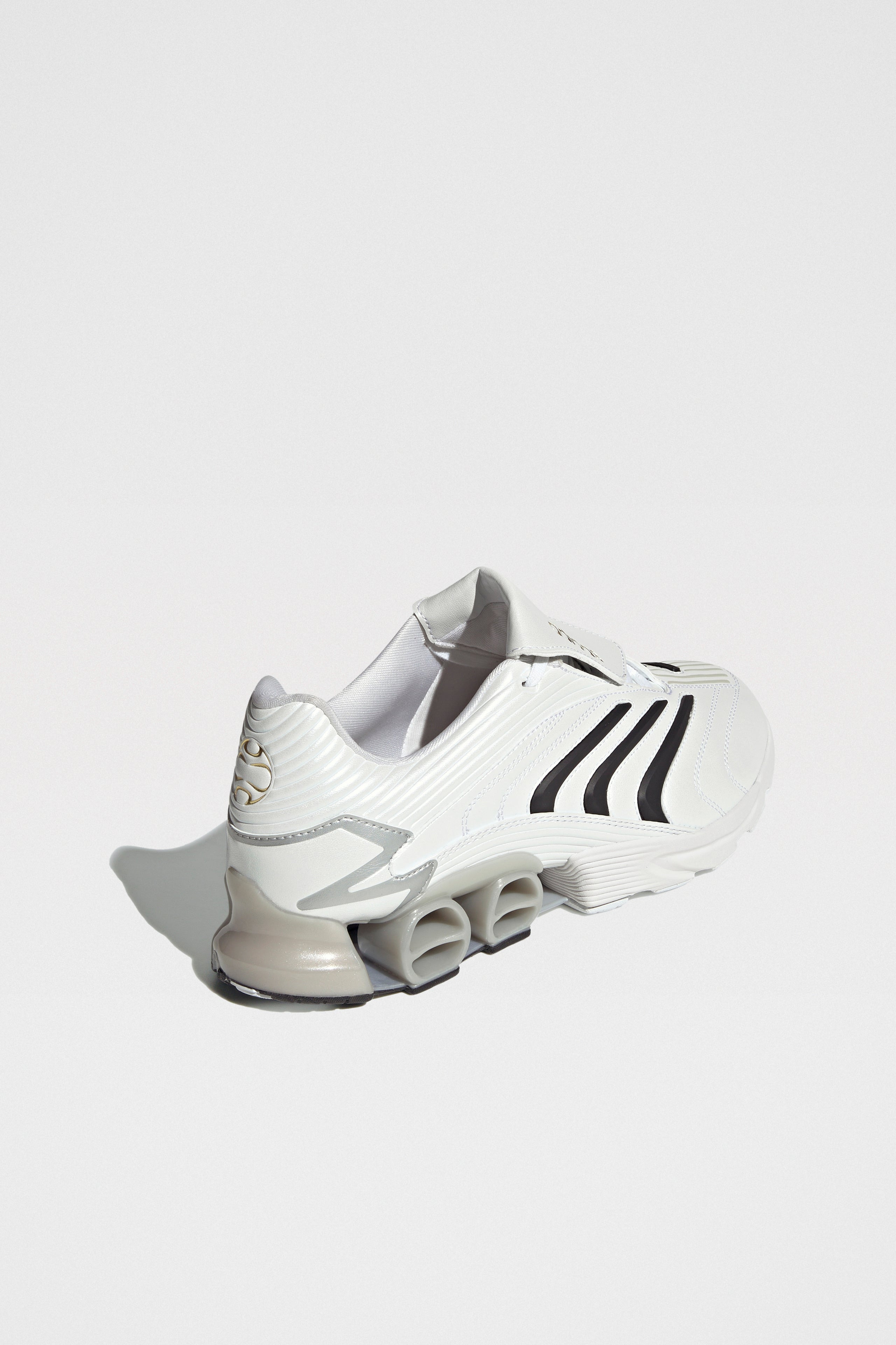 ADIDAS ORIGINALS PREDATOR MEGARIDE CLOUD WHITE / CORE BLACK - 5