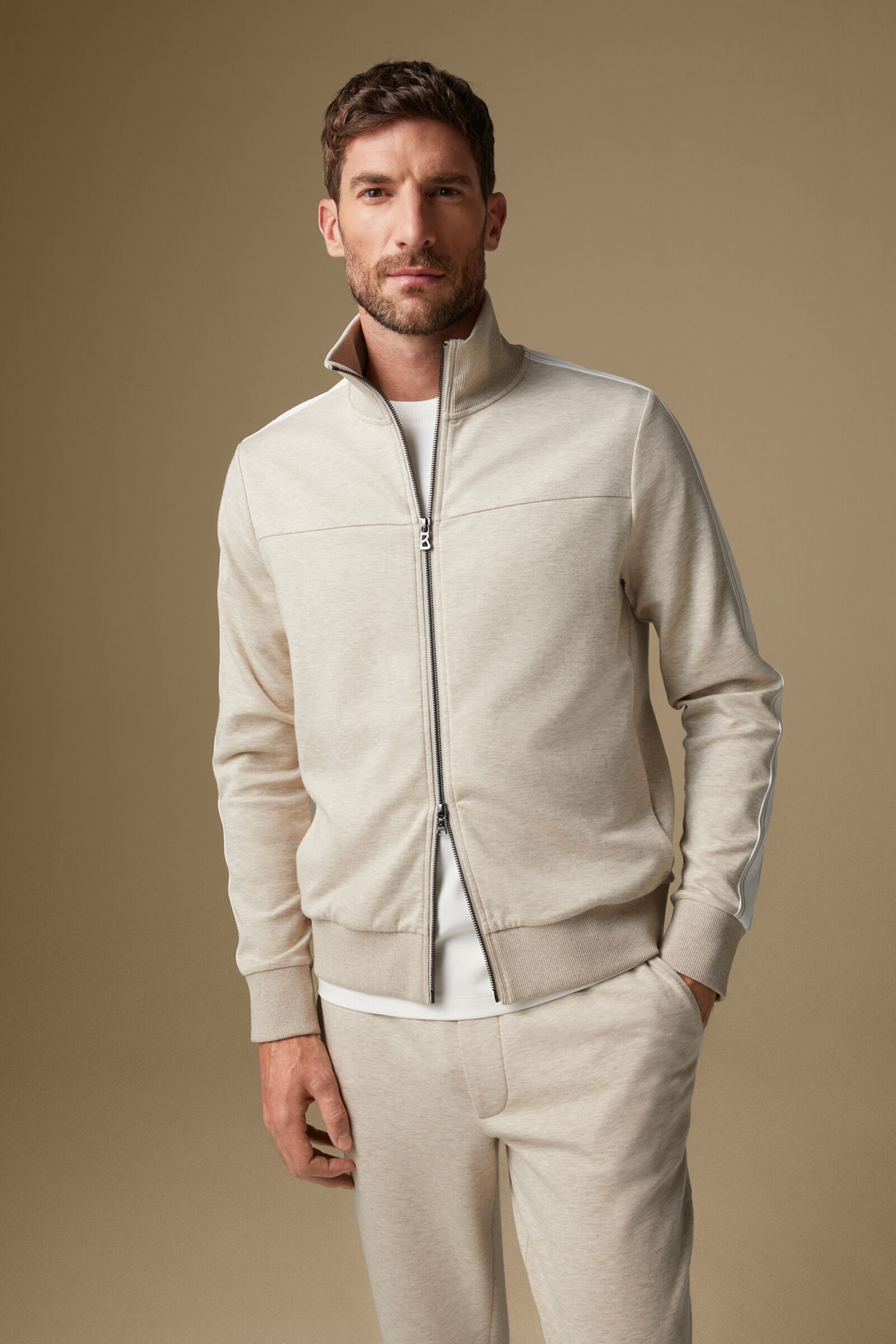 Jayden sweatshirt jacket in Beige - 2