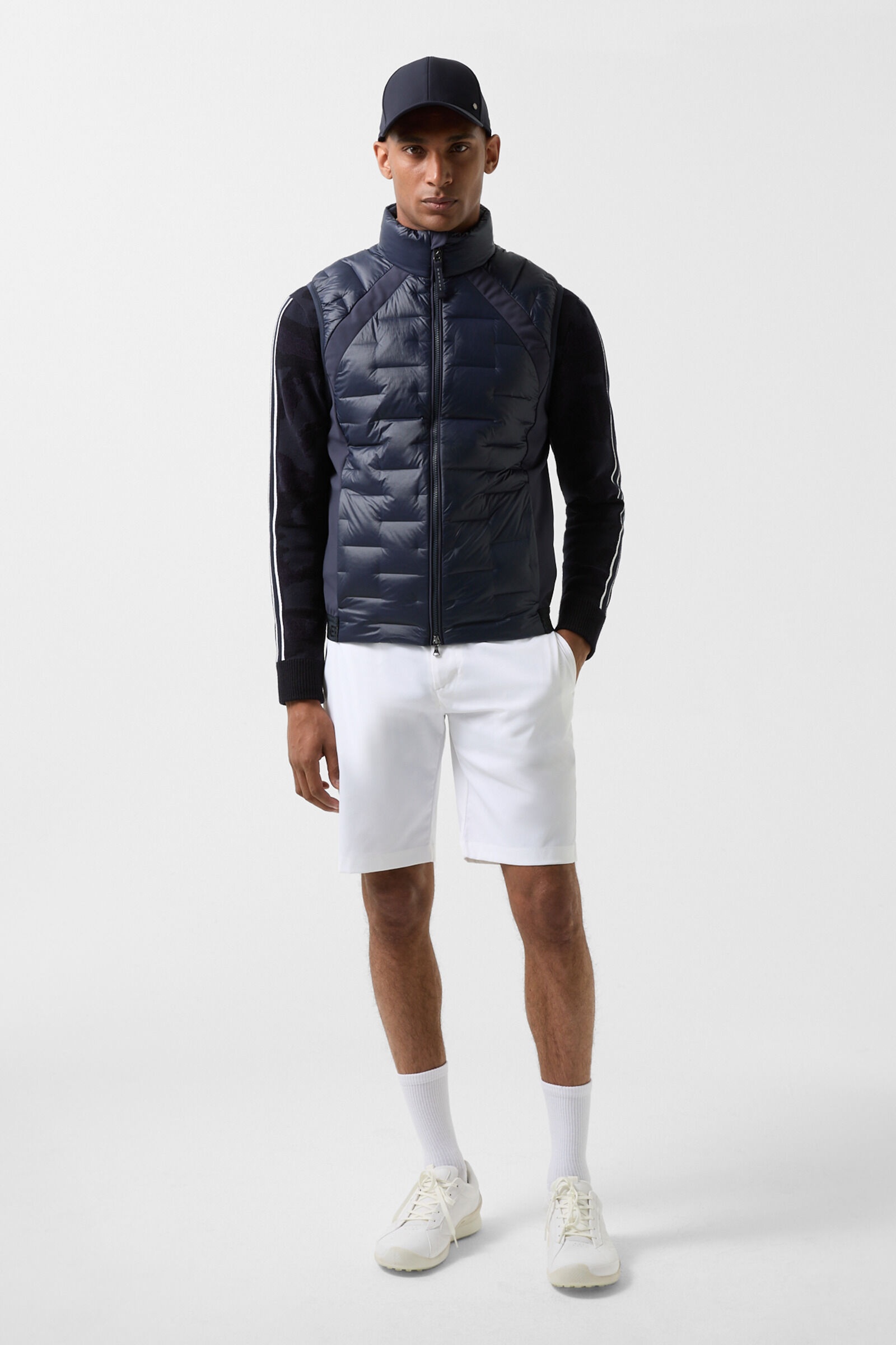 Gabin Down vest in Navy blue - 3
