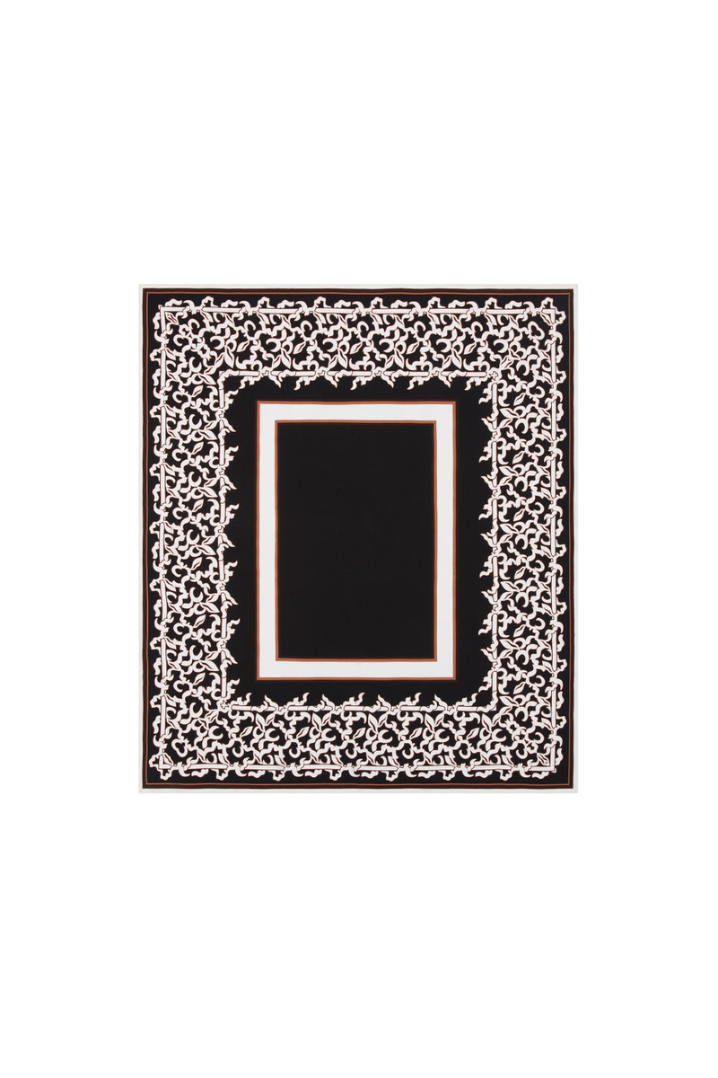Sundia Sarong 1