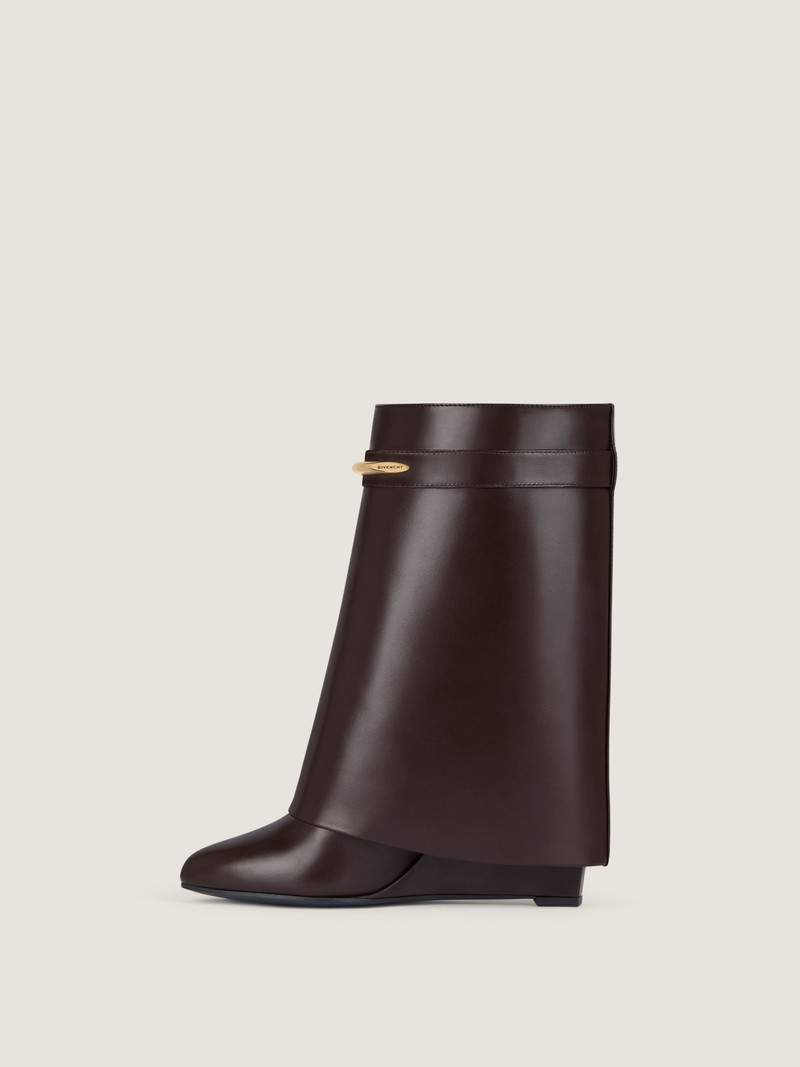 Givenchy SHARK ANKLE BOOTS IN LEATHER outlook