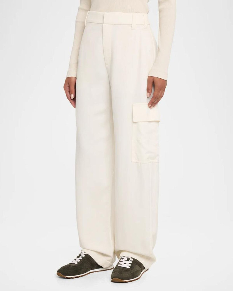 Fluid Wool Wide-Leg Cargo Pants 4