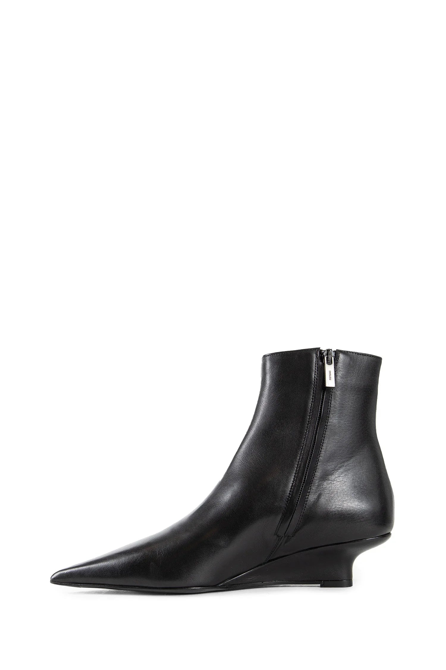 Sharp-Leather-Ankle-Boots - 4