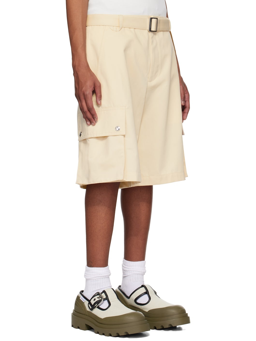 Beige La Casa 'The cargo bermuda' Shorts - 2