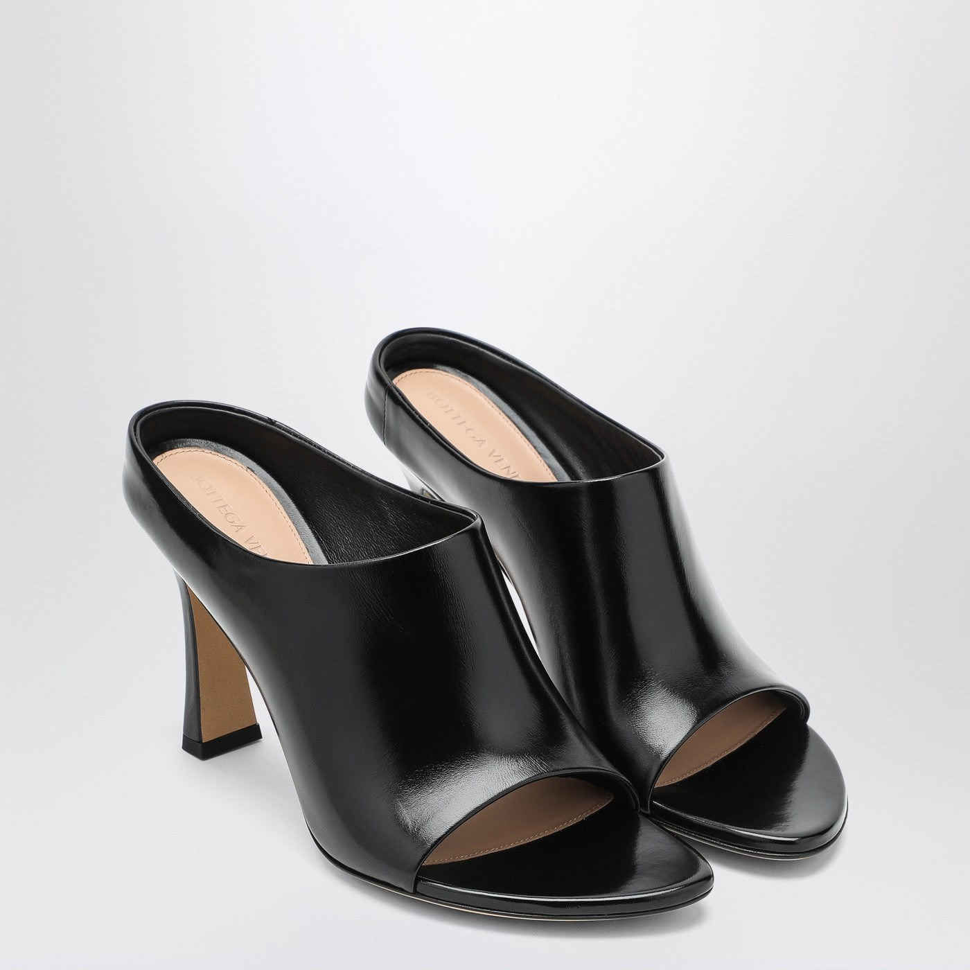 Bottega Veneta Women Black Leather Rana Mule - 2