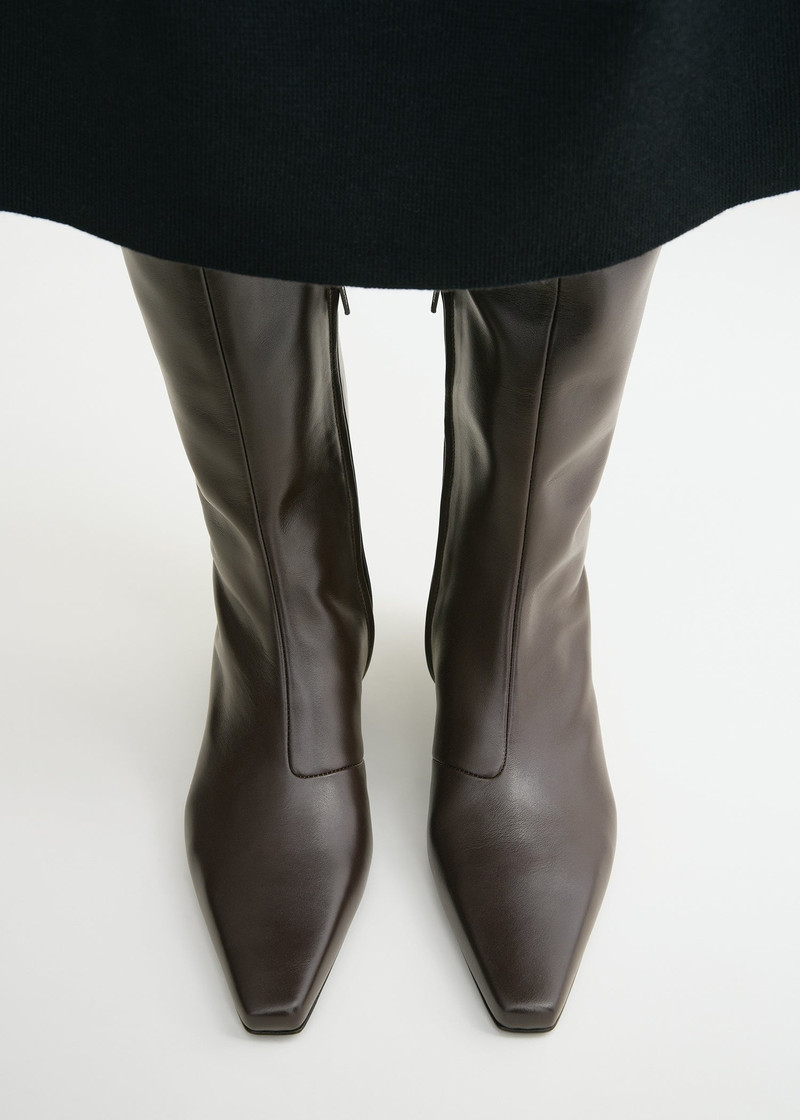 Totême The Slim Knee-High Boot bark outlook