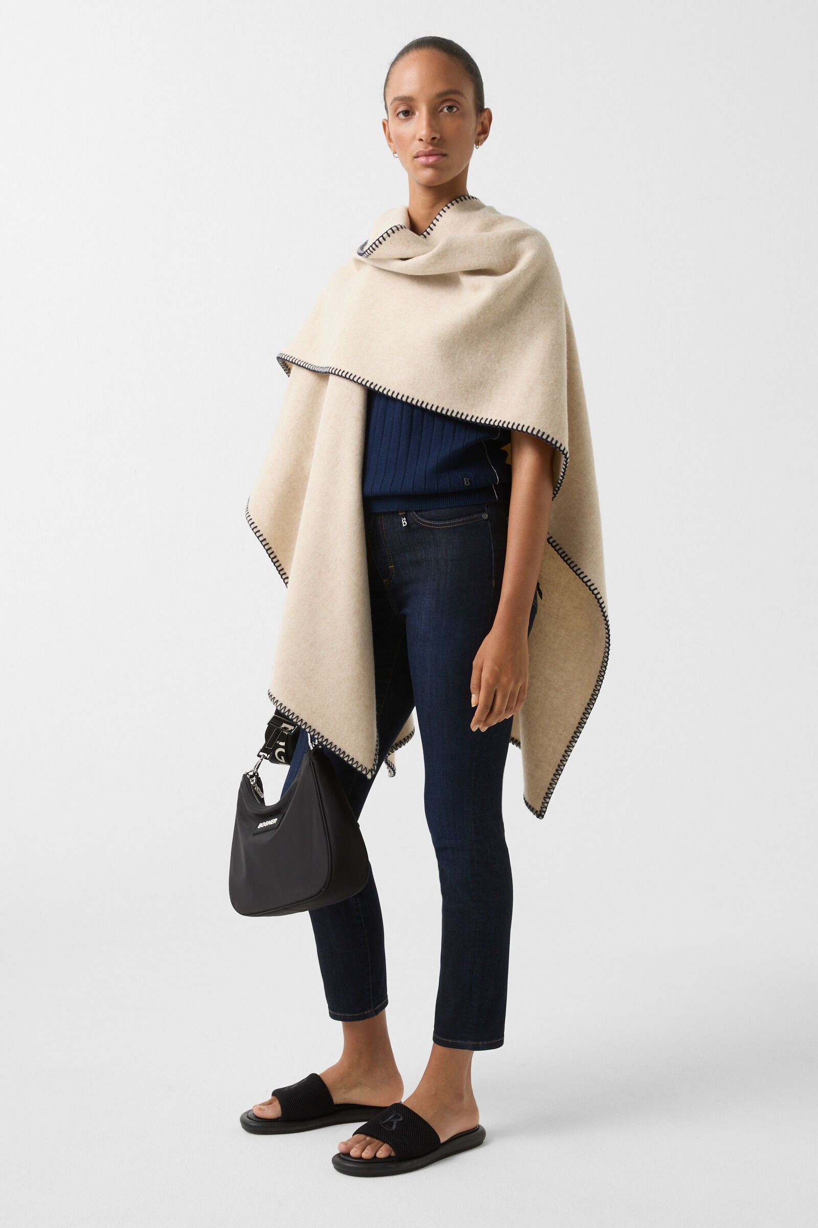 Saxon Odette Shoulder bag in Dark blue - 7