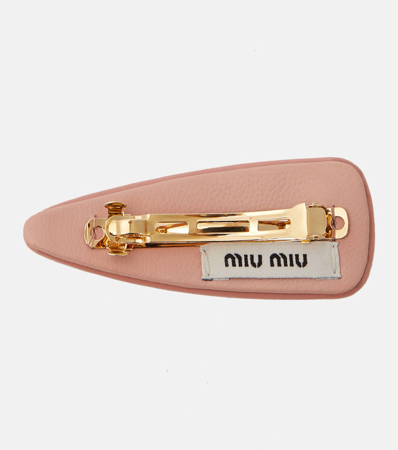 Miu Miu Logo patent leather hair clip outlook