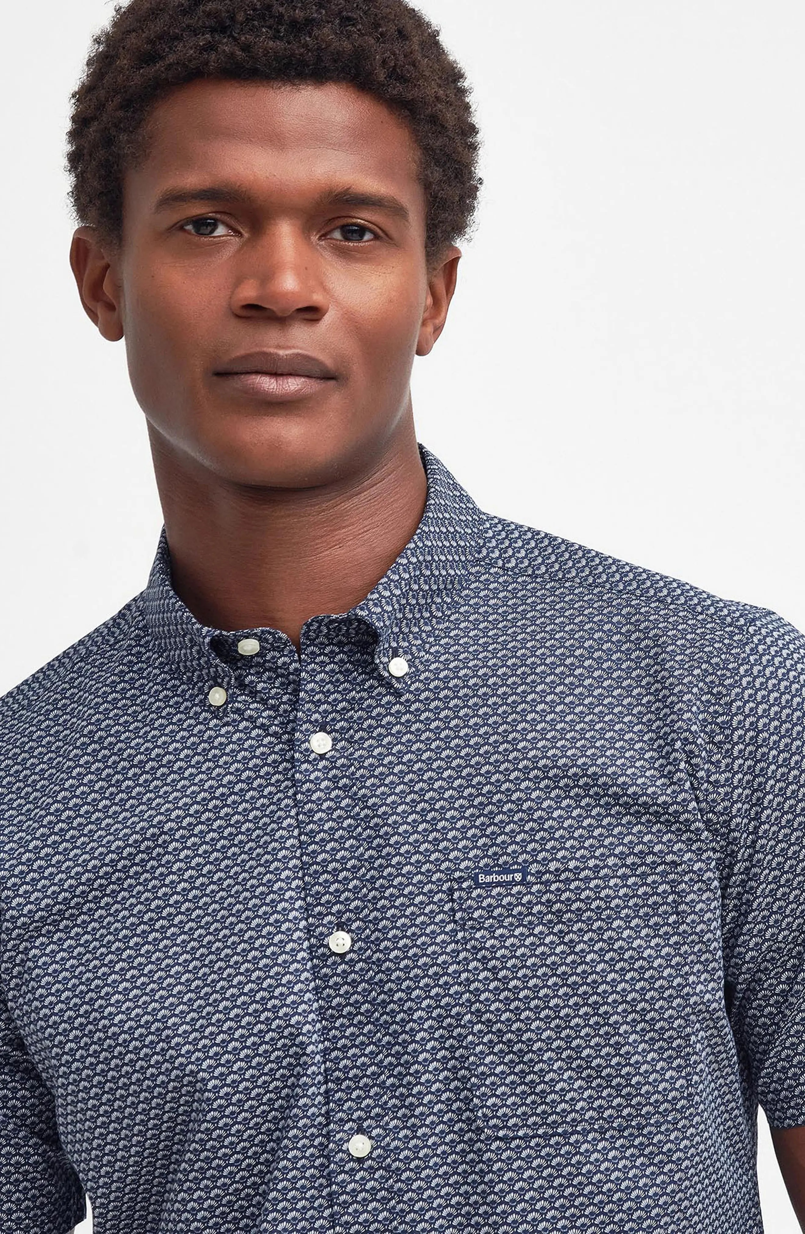 Tailored Fit Scallop Print Short Sleeve Cotton Button-Down Shirt - 6