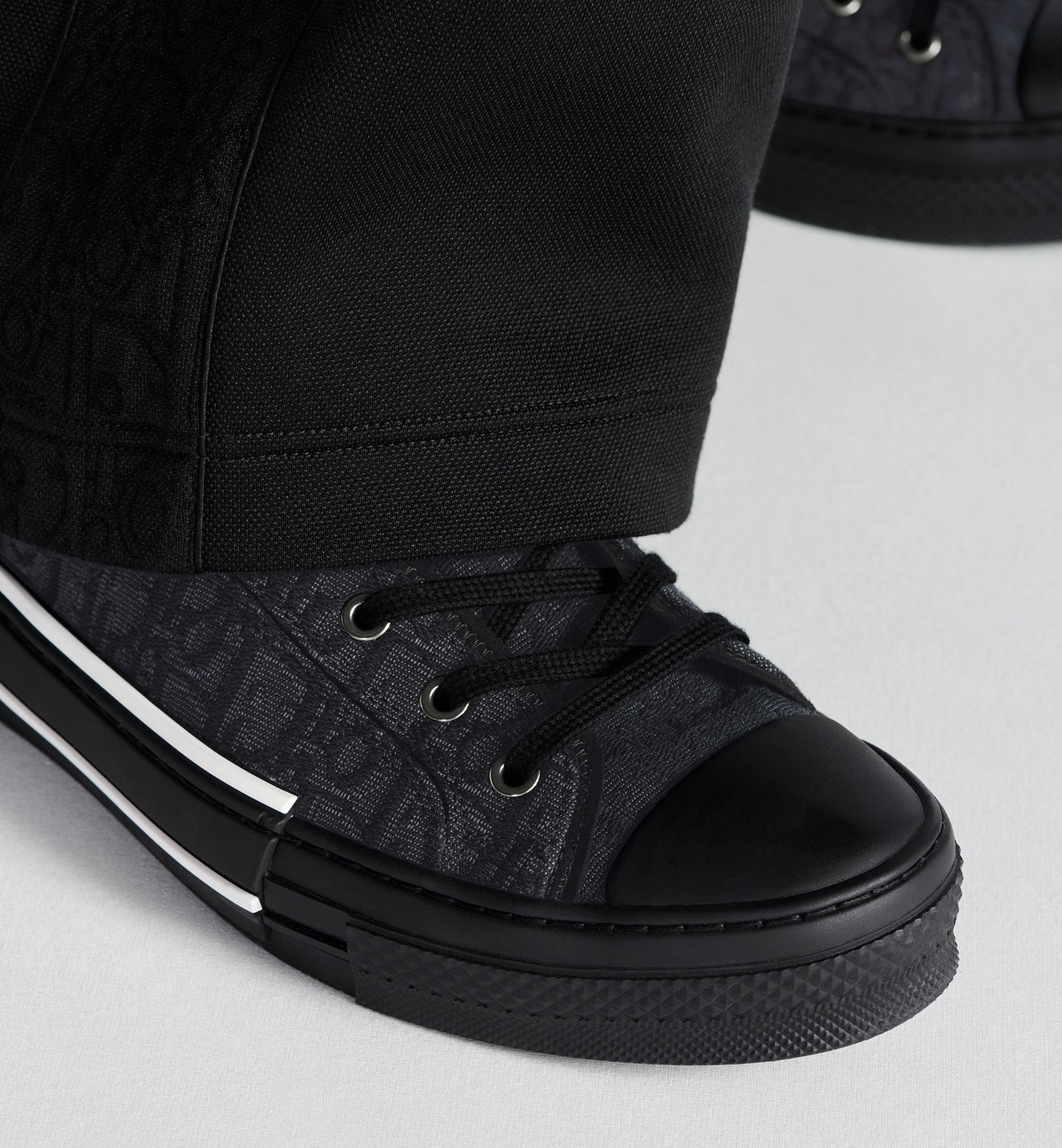 Dior B23 Low-Top Sneaker | REVERSIBLE