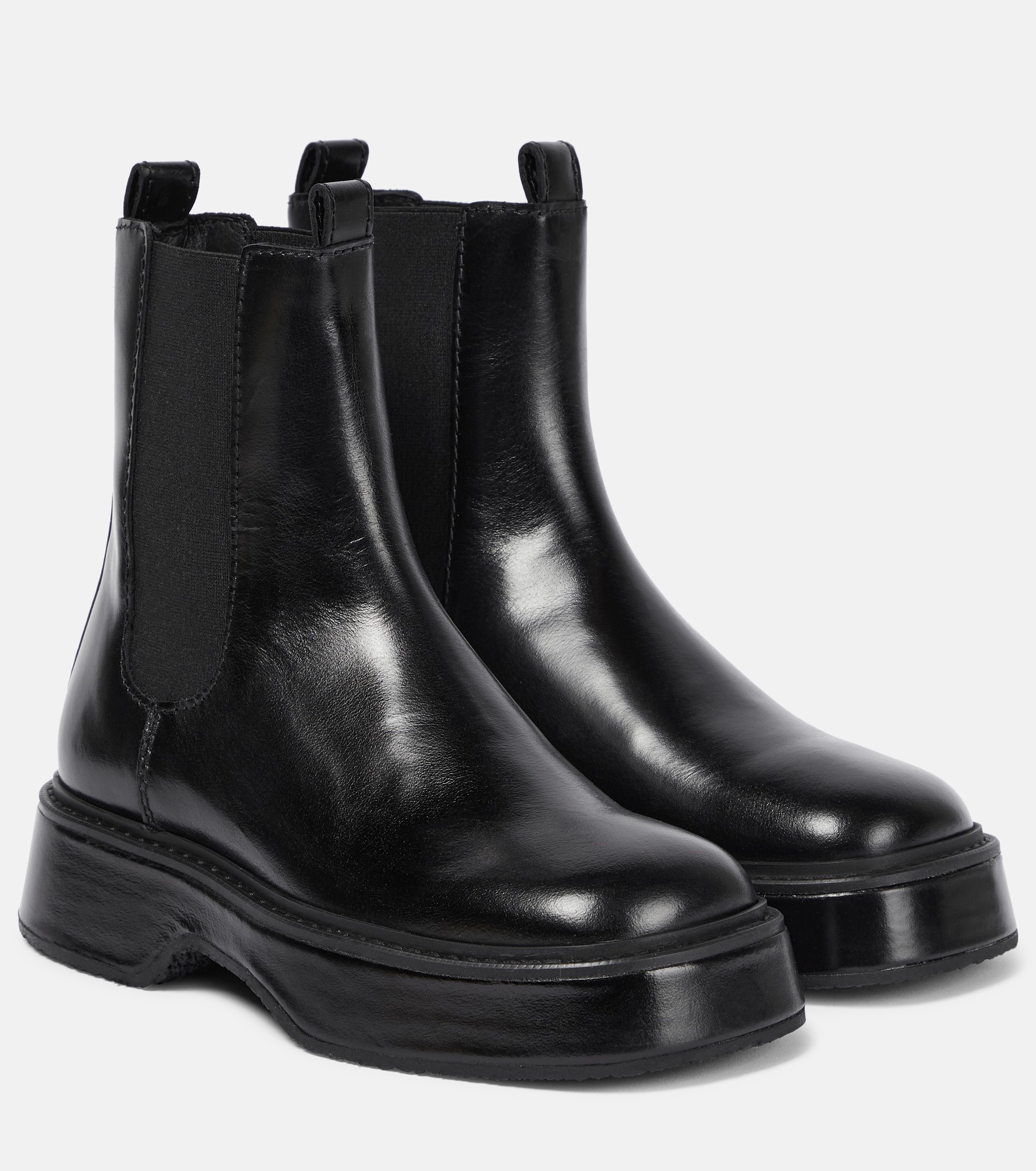 Leather Chelsea boots - 1