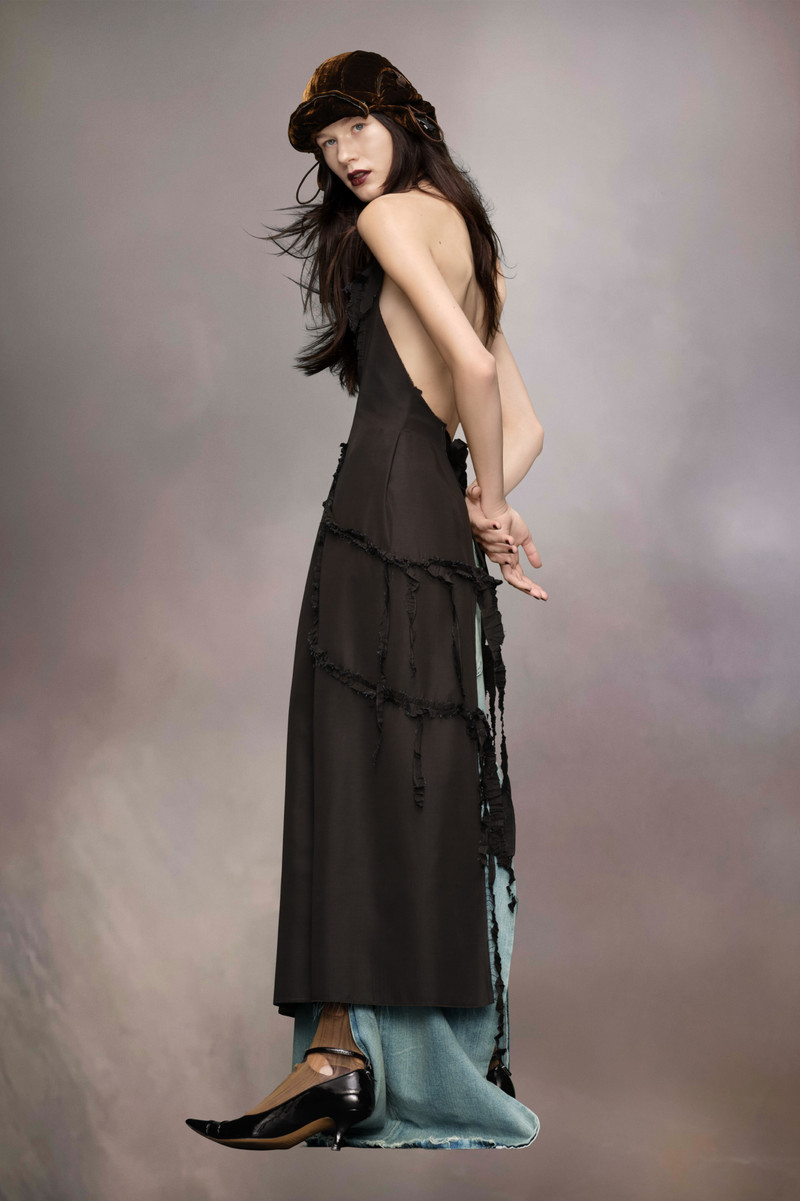 Silk apron 3