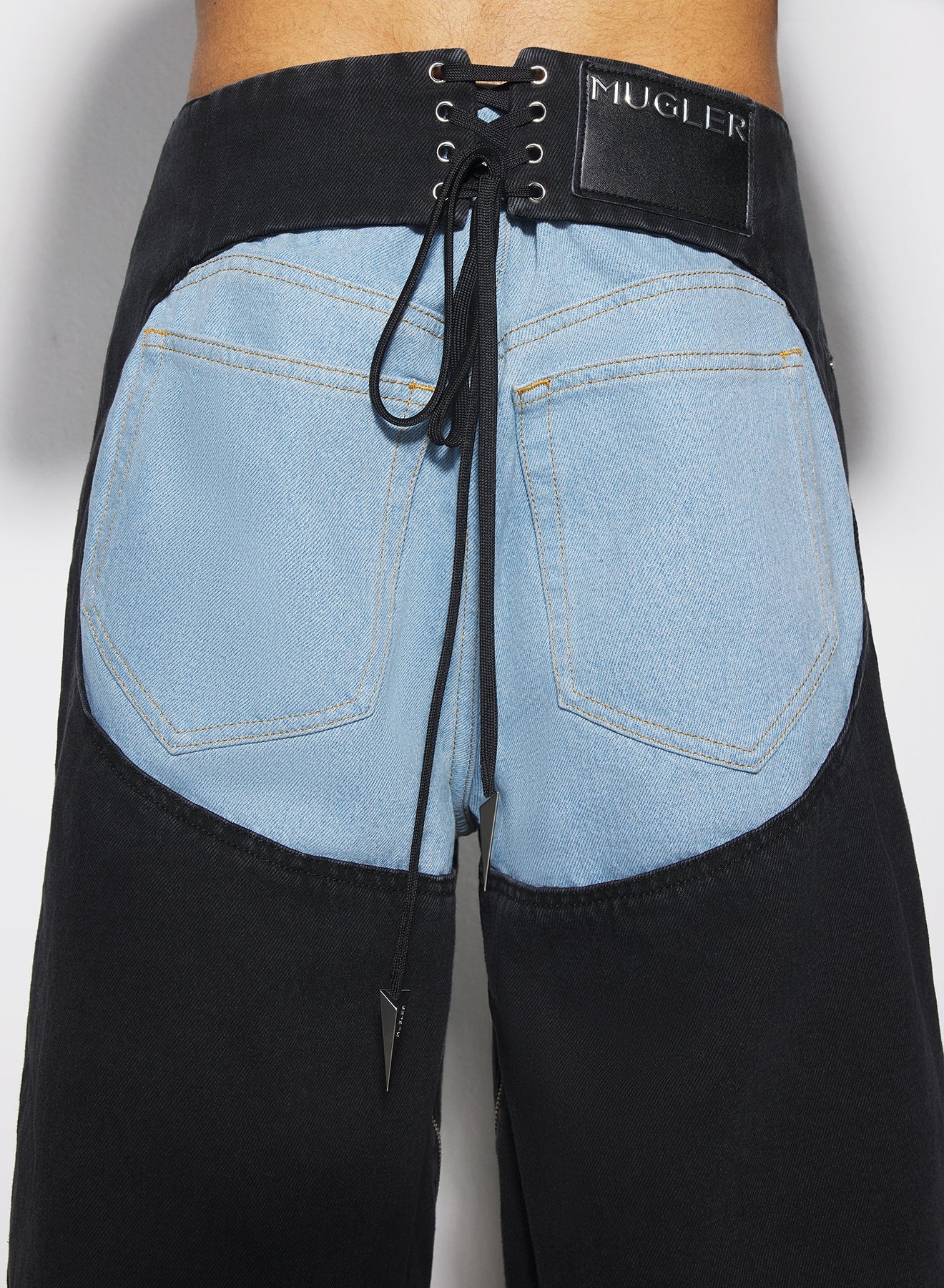 bi-color laced denim shorts - 4