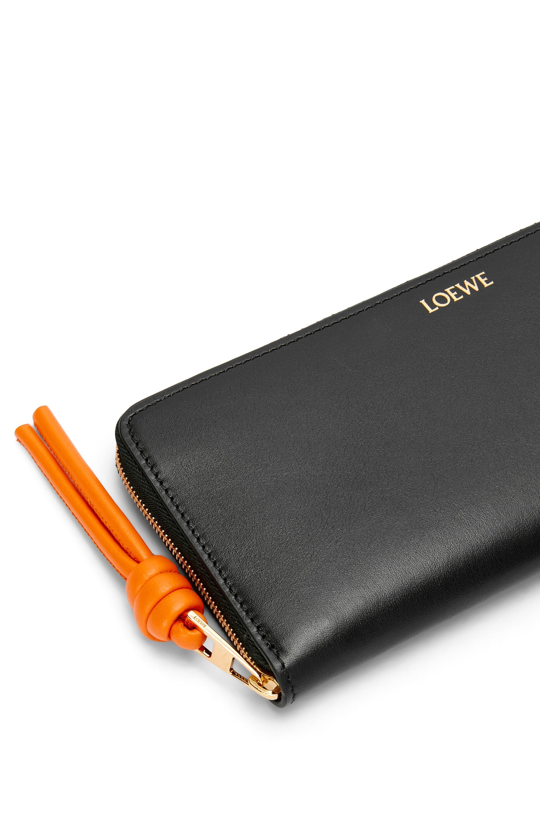 Knot zip around wallet in shiny nappa calfskin - 5