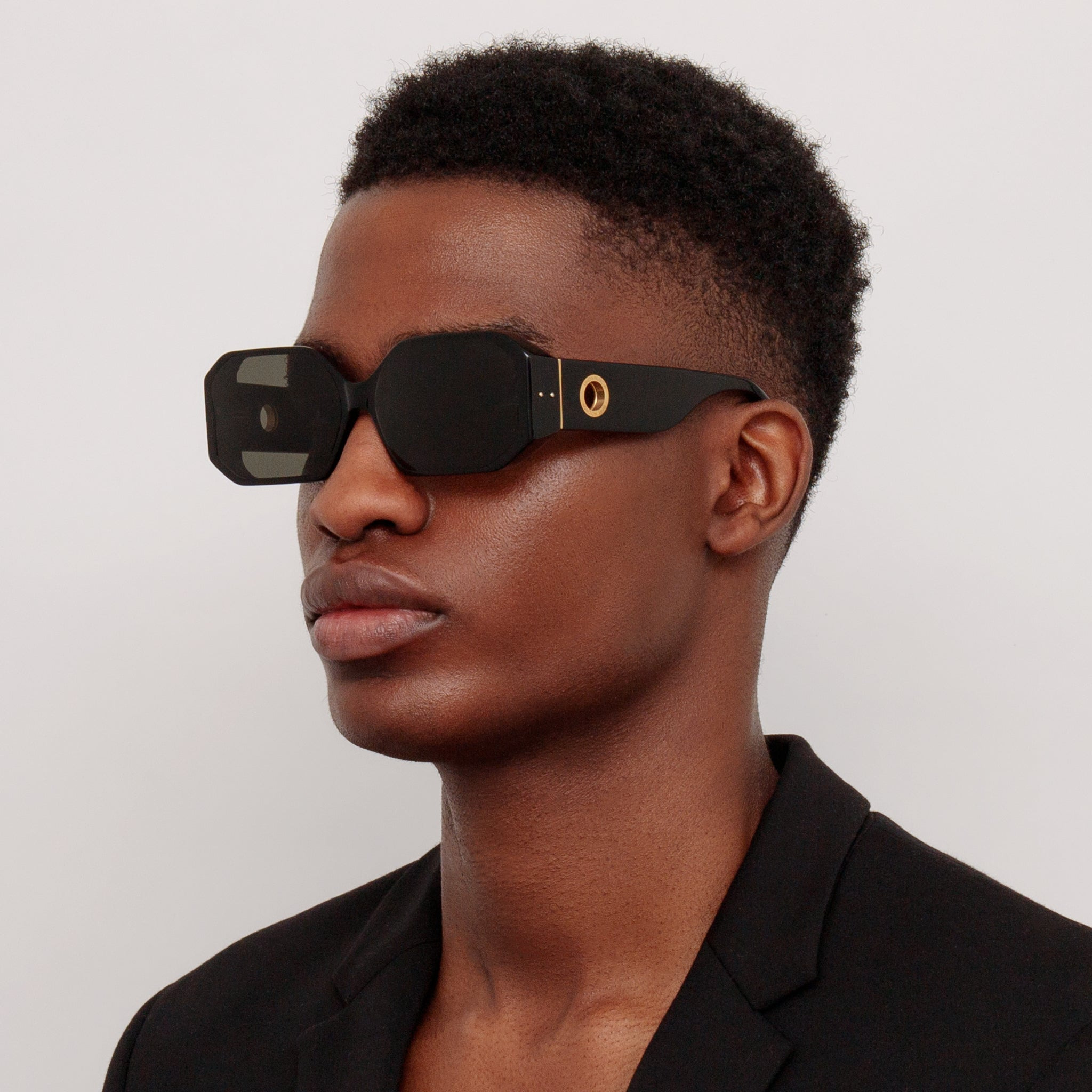 MEN'S BAILEY ANGULAR SUNGLASSES IN BLACK - 5