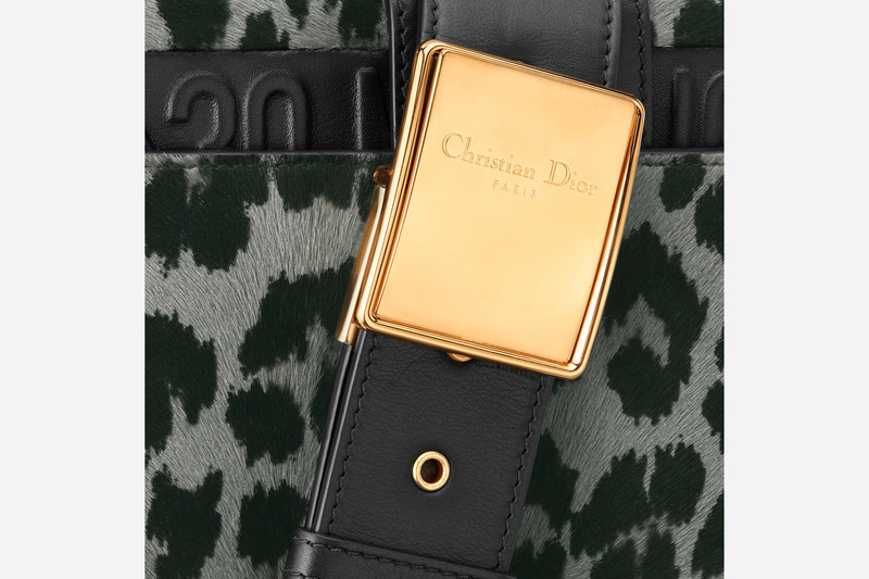 30 Montaigne Box Bag 6