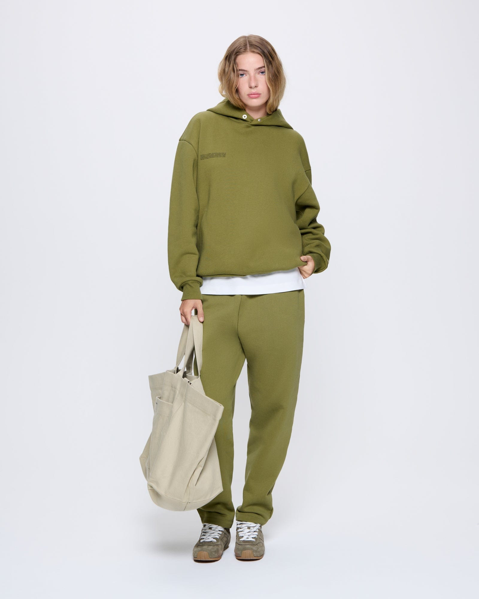 Womens DNA Barrel-Leg Track Pants - Highland Green - 2