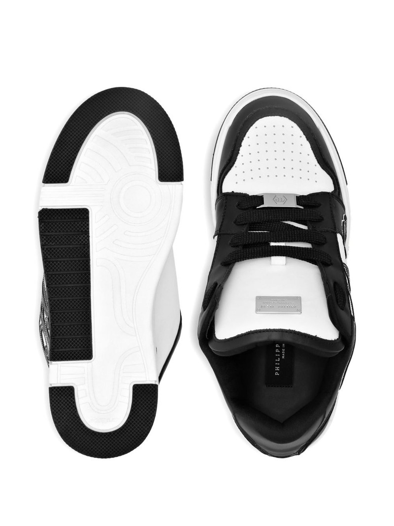 logo-patch sneakers 3