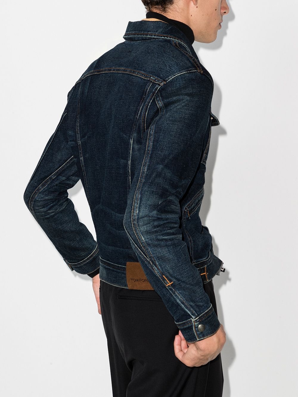 dark-wash denim jacket - 3