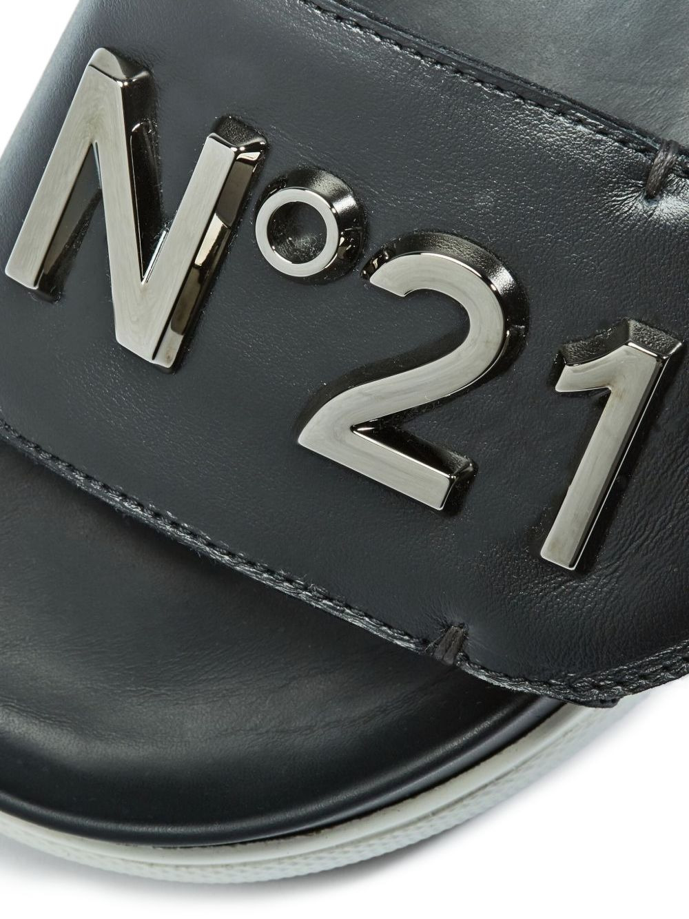 logo strap slides - 4