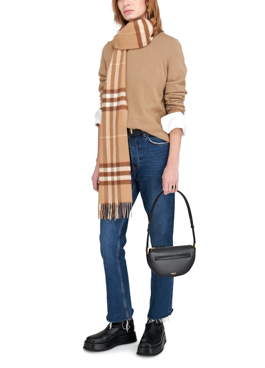 The Classic Check Cashmere Scarf - 5