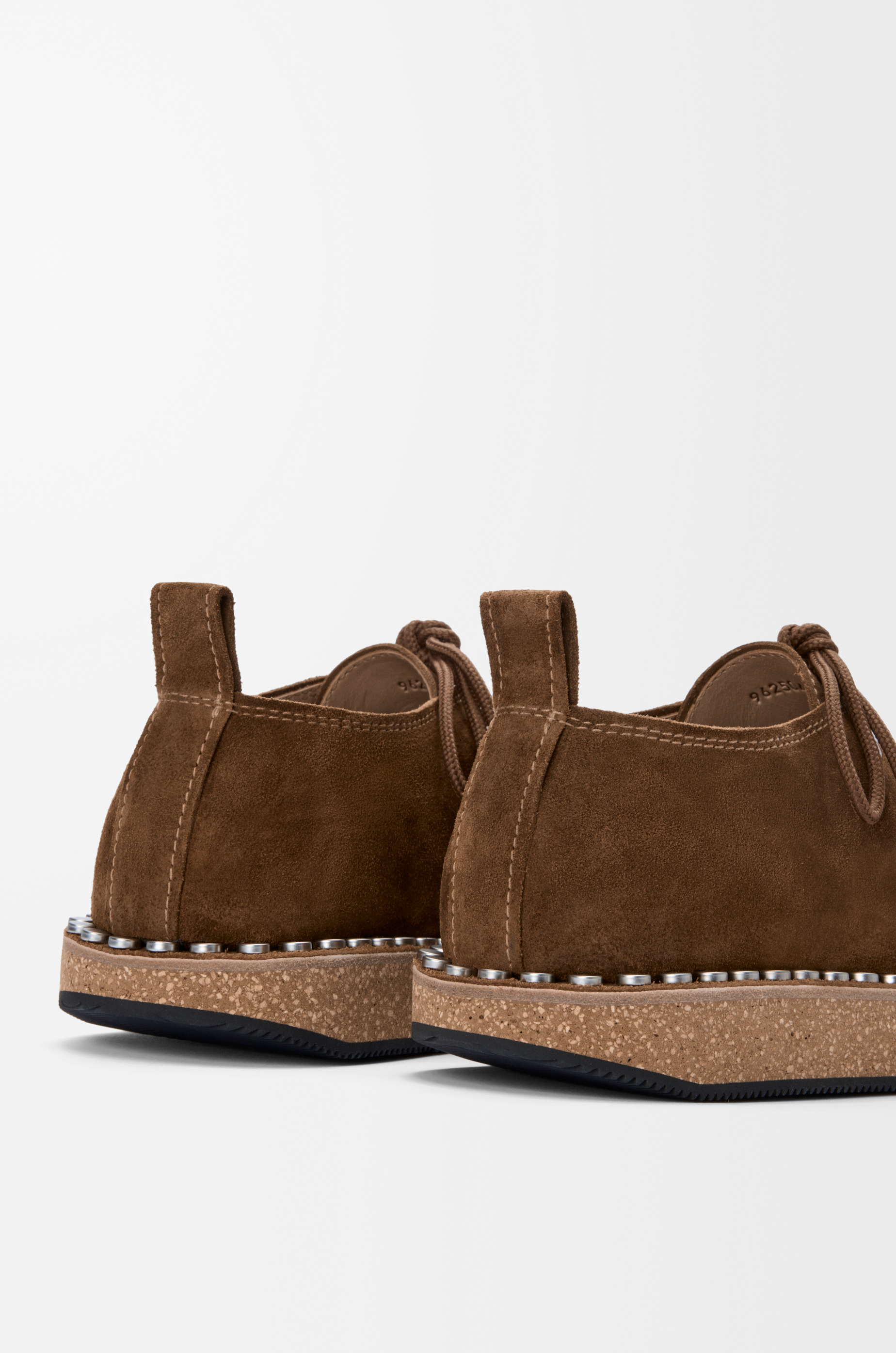 Rivet lace-up in suede calfskin - 5