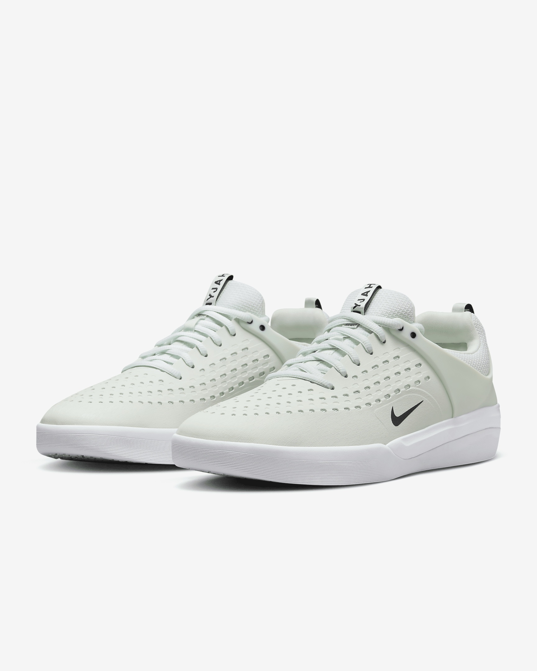 Men's Nike SB Zoom Nyjah 3 Skate Shoes - 5