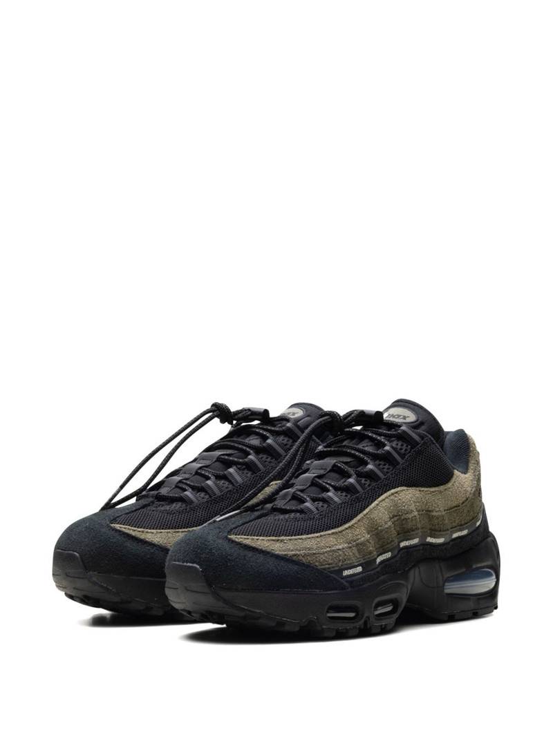 Nike Air Max 95 sneakers outlook