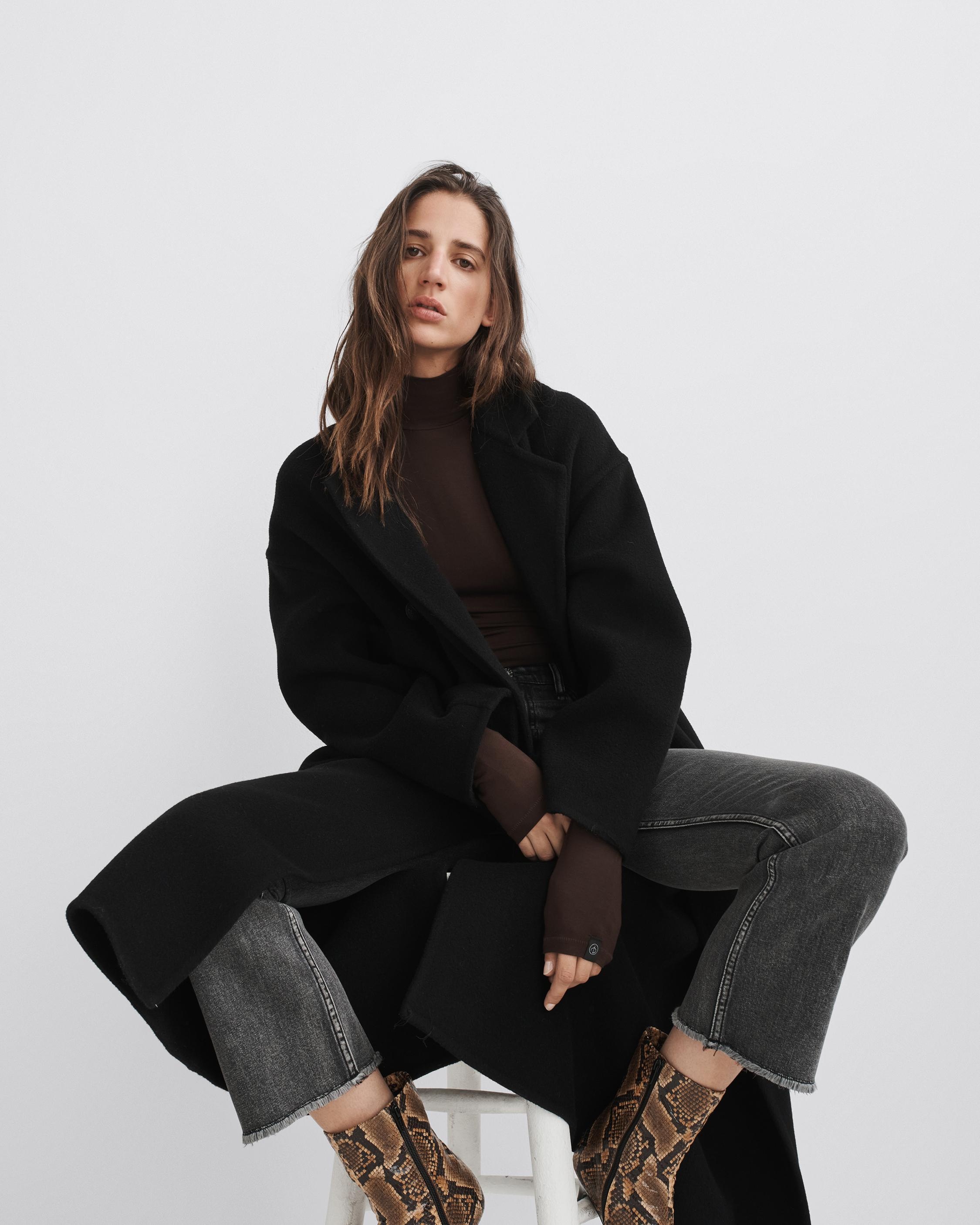 Luca Turtleneck
Modal T-Shirt - 6