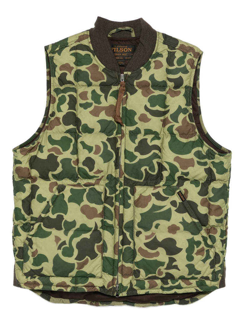 camouflage-pattern quilted jacket 1