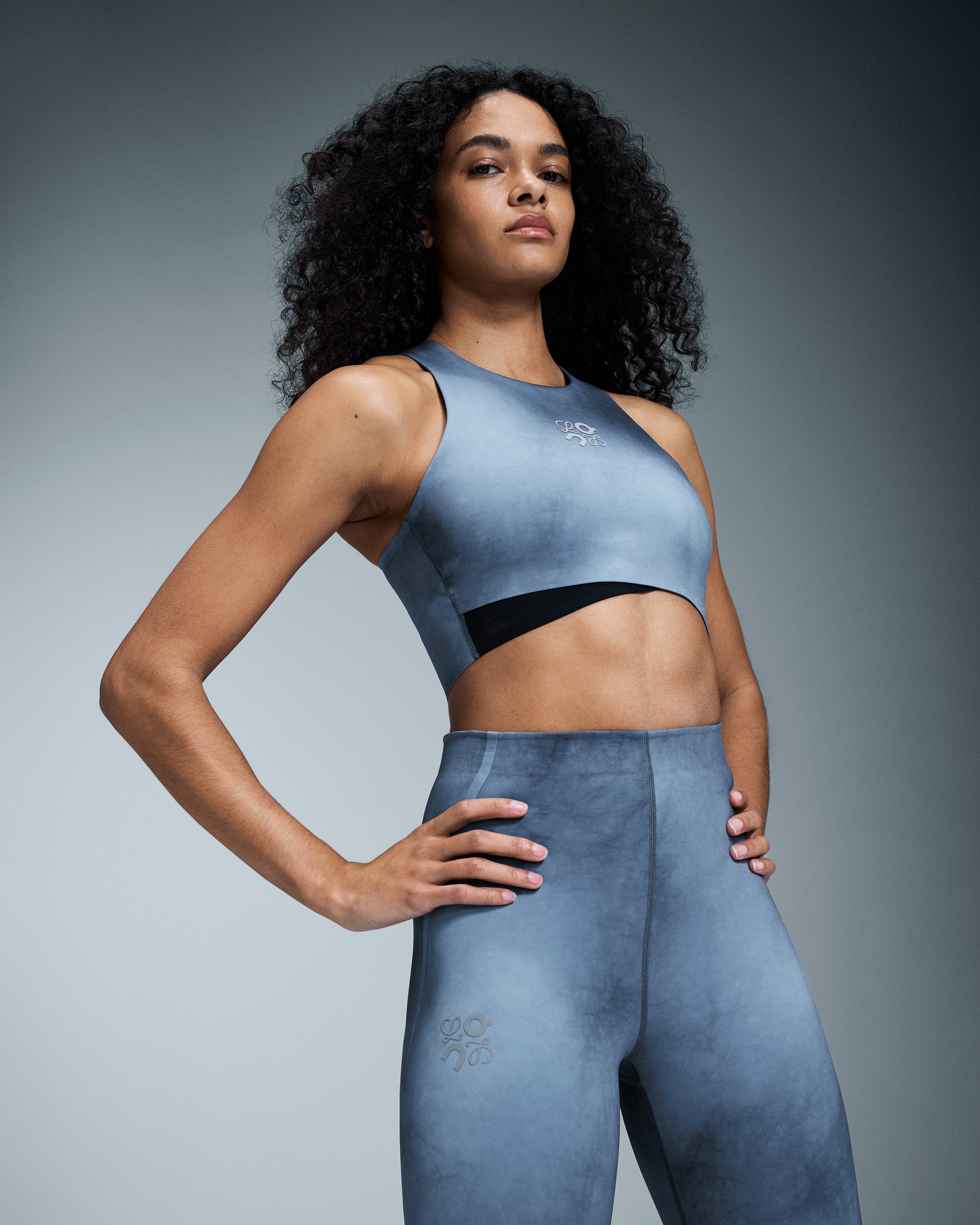 Performance Top LOEWE - 3
