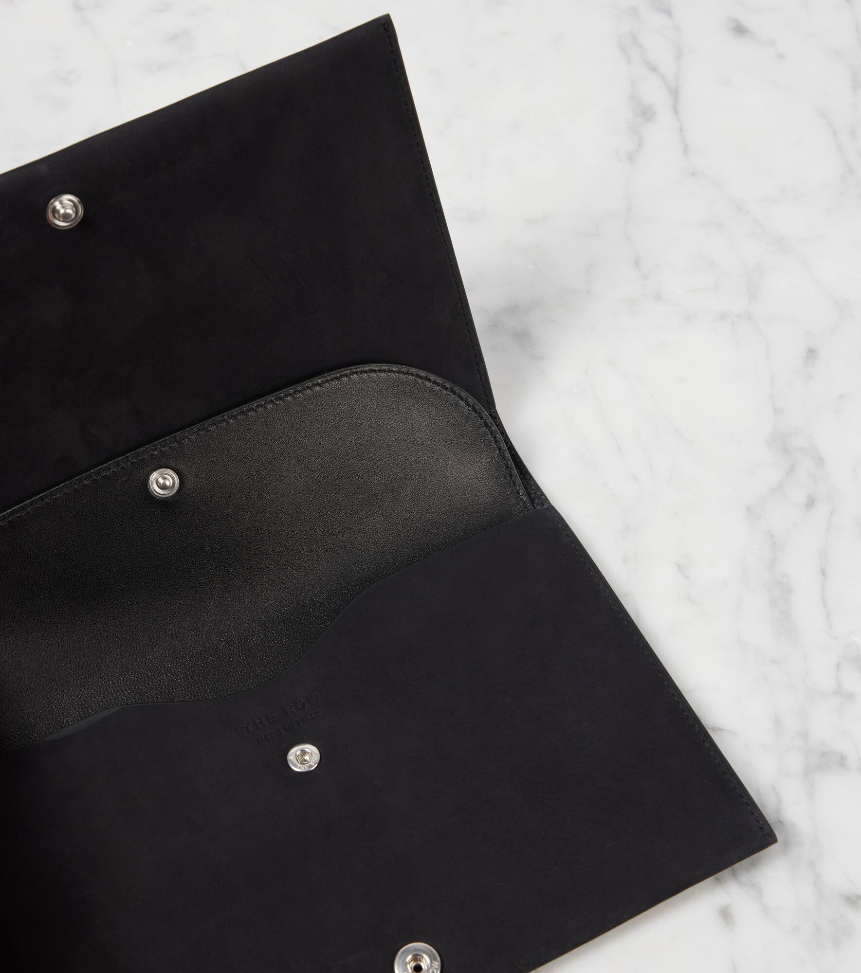 Leather pouch - 5