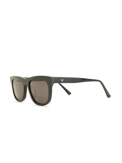 GENTLE MONSTER W Back 01 sunglasses outlook