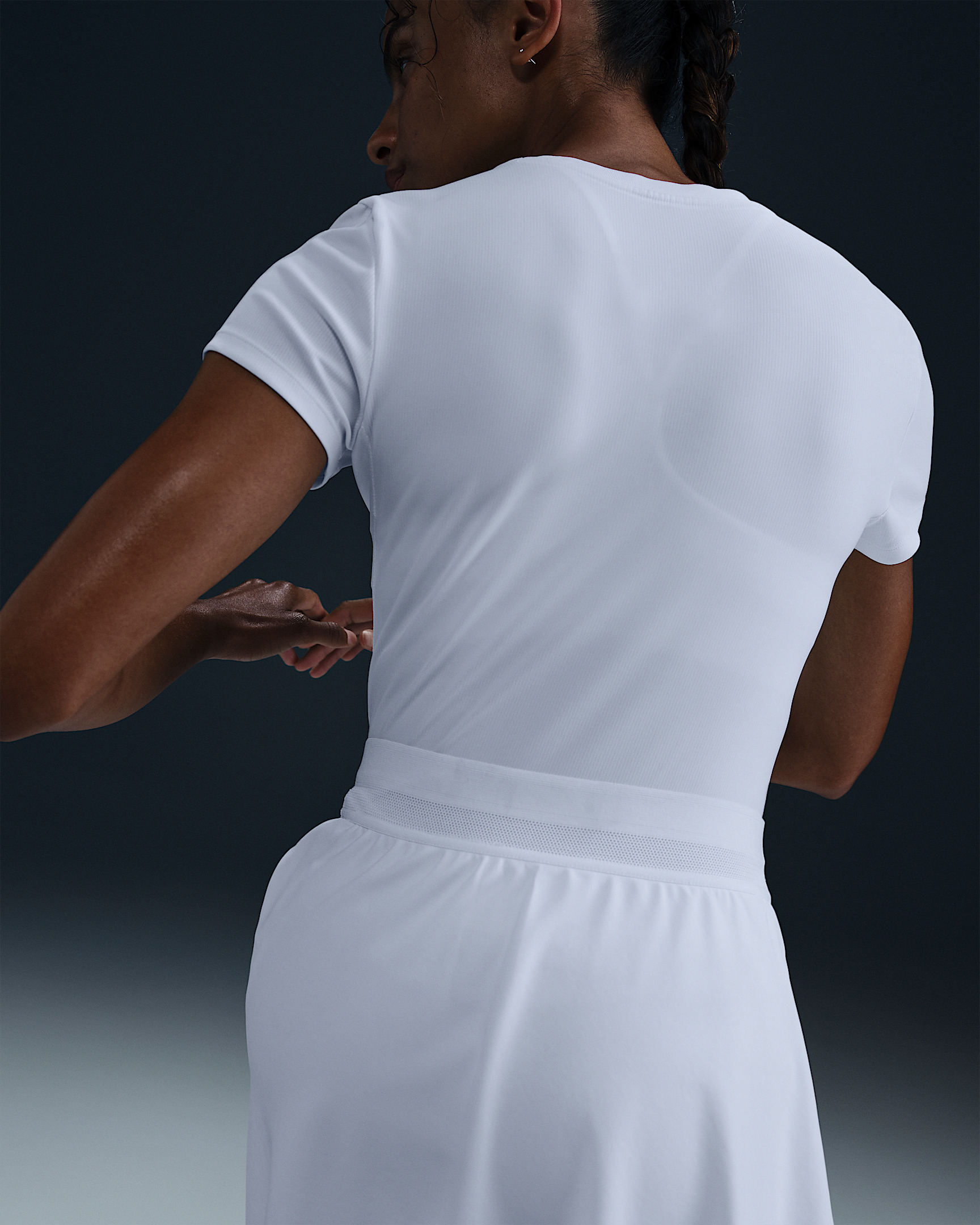 NikeCourt Advantage Women's Dri-FIT Short-Sleeve Tennis Top - 2