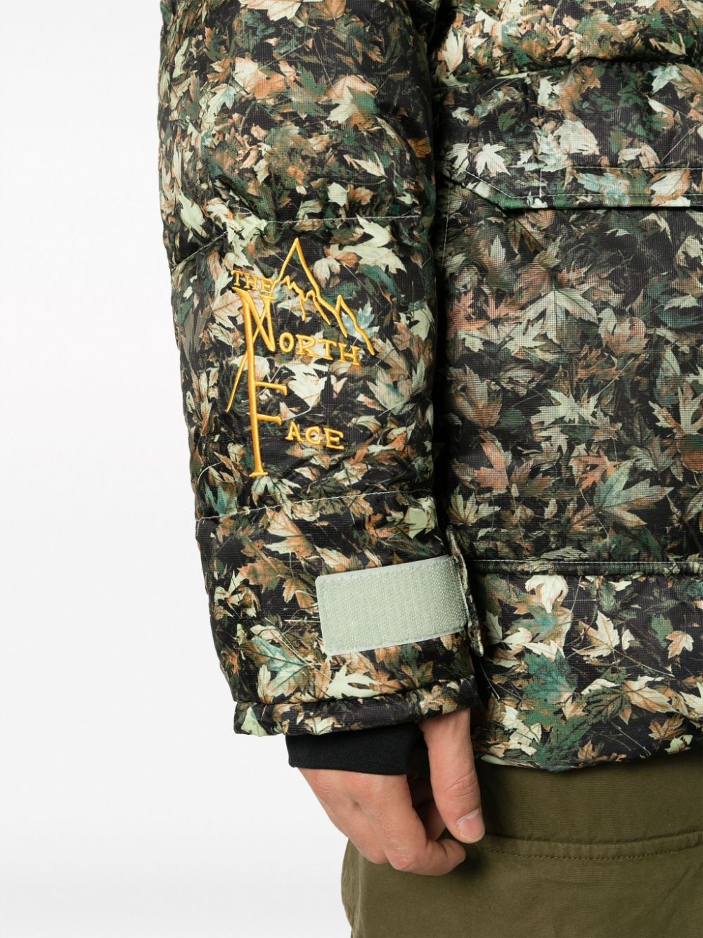 73 leaf-print padded jacket - 5