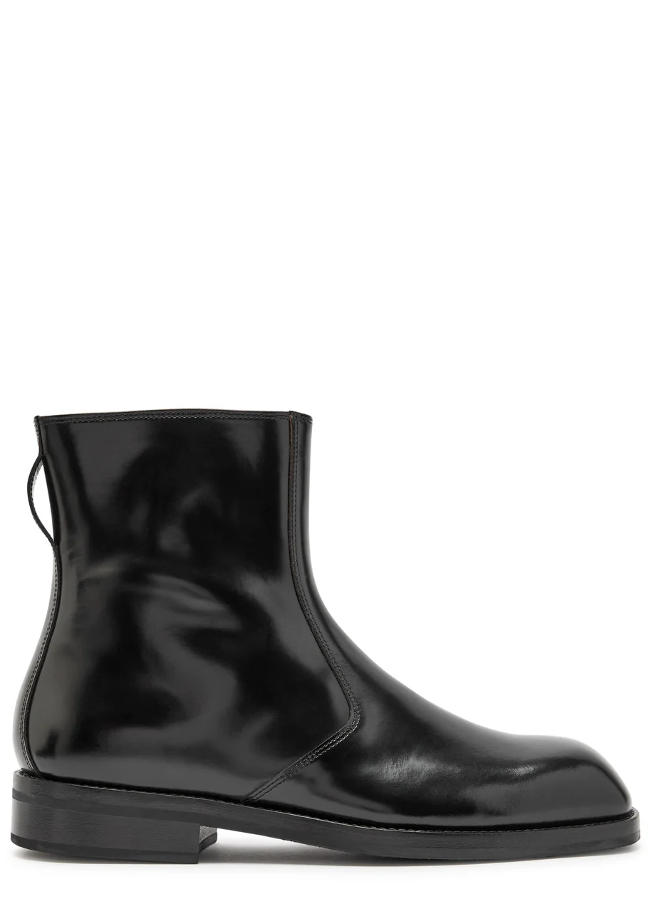 Lemaire Glossed Leather Ankle Boots - 1