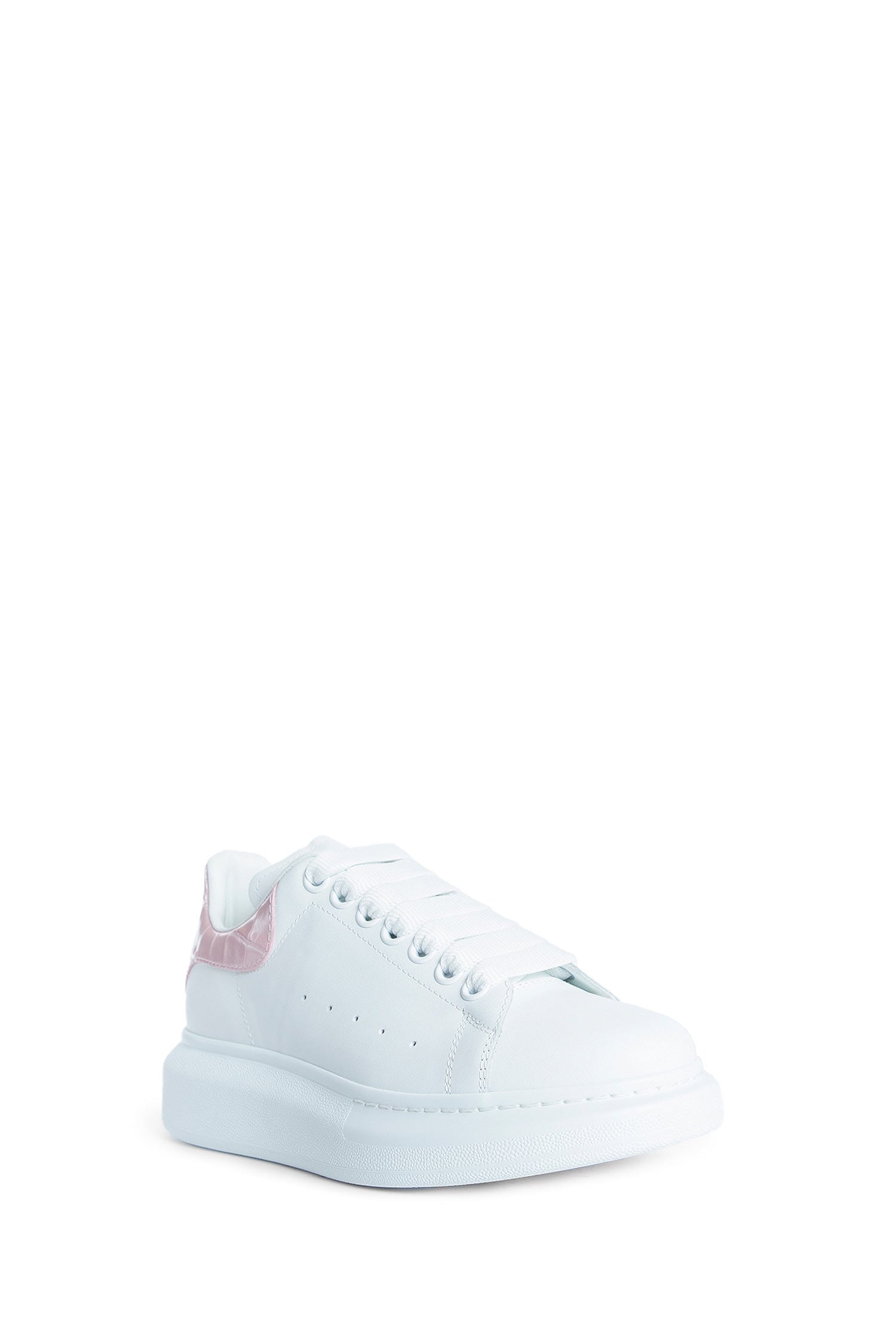 Oversized-Sneakers - 2