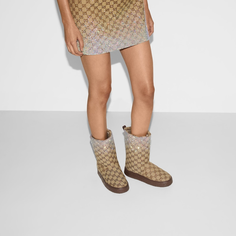 Women's boot with crystals 3