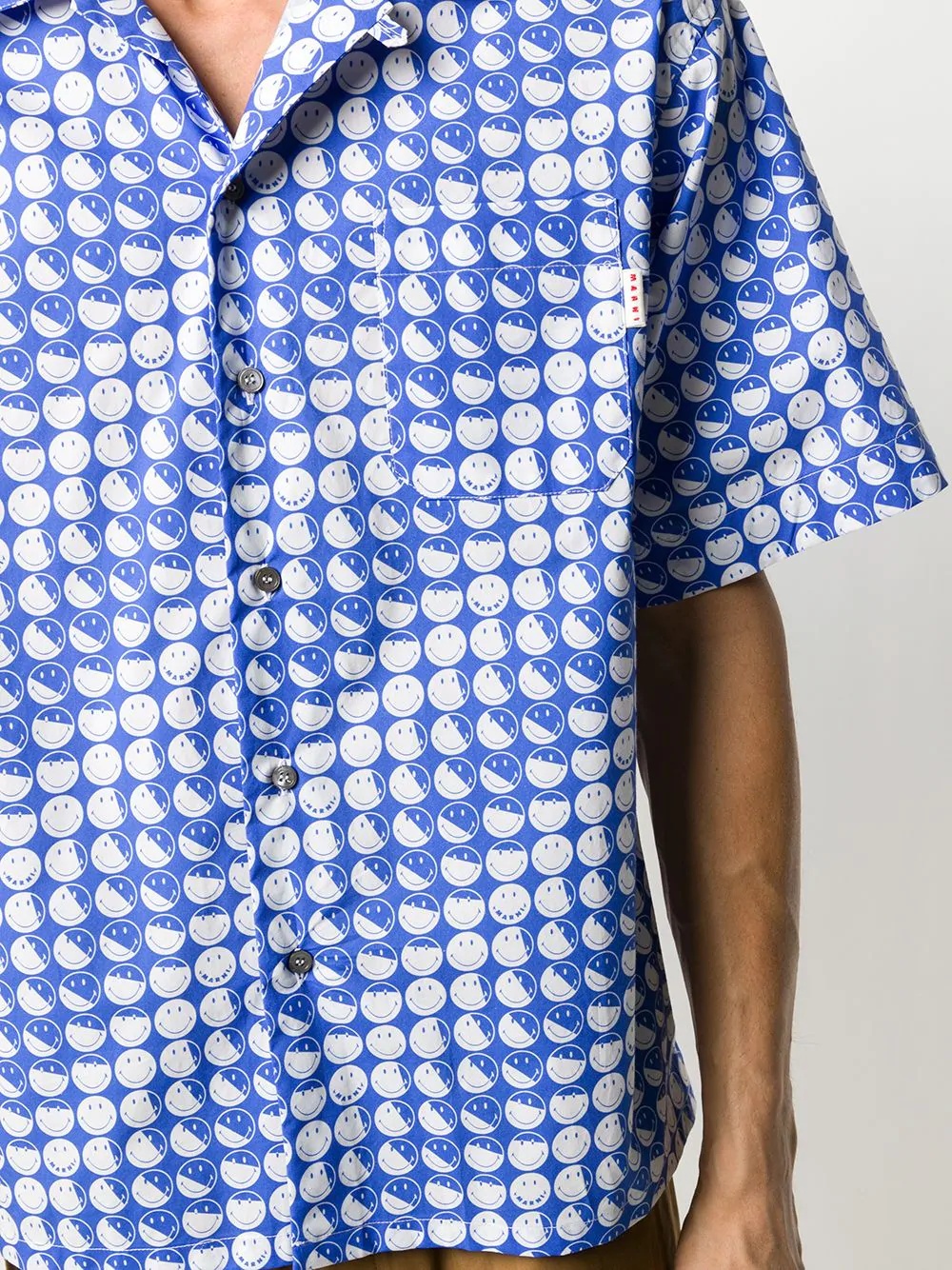 face-print short-sleeve shirt - 5