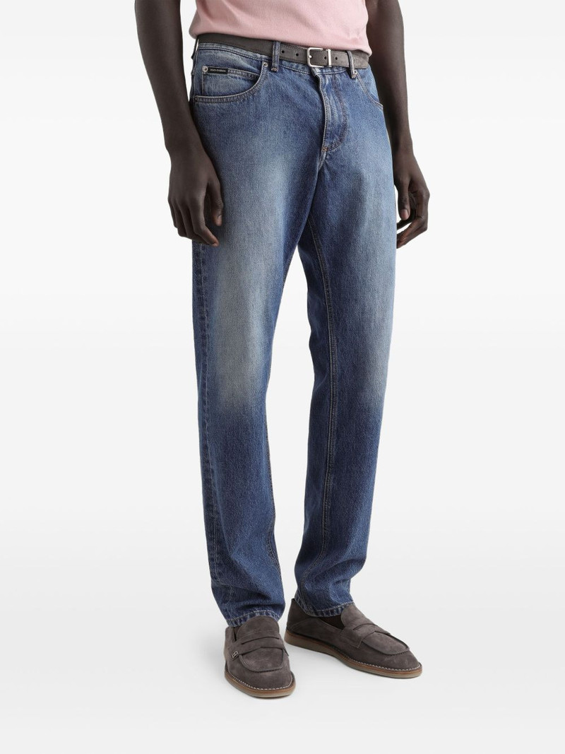 button-fastening jeans 4